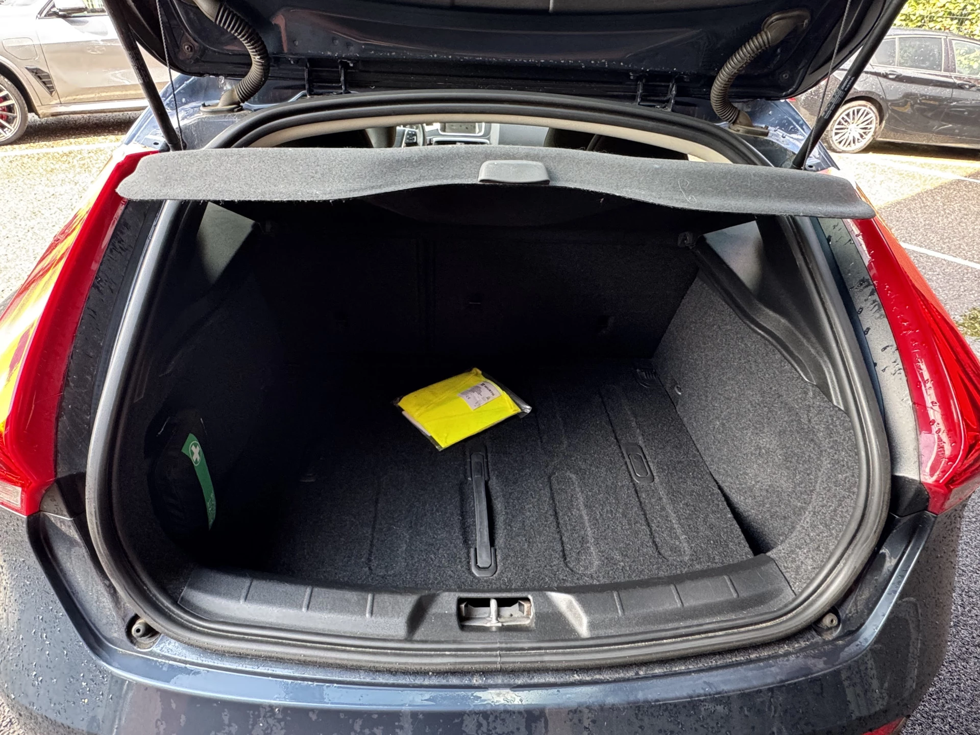 Hoofdafbeelding Volvo V40