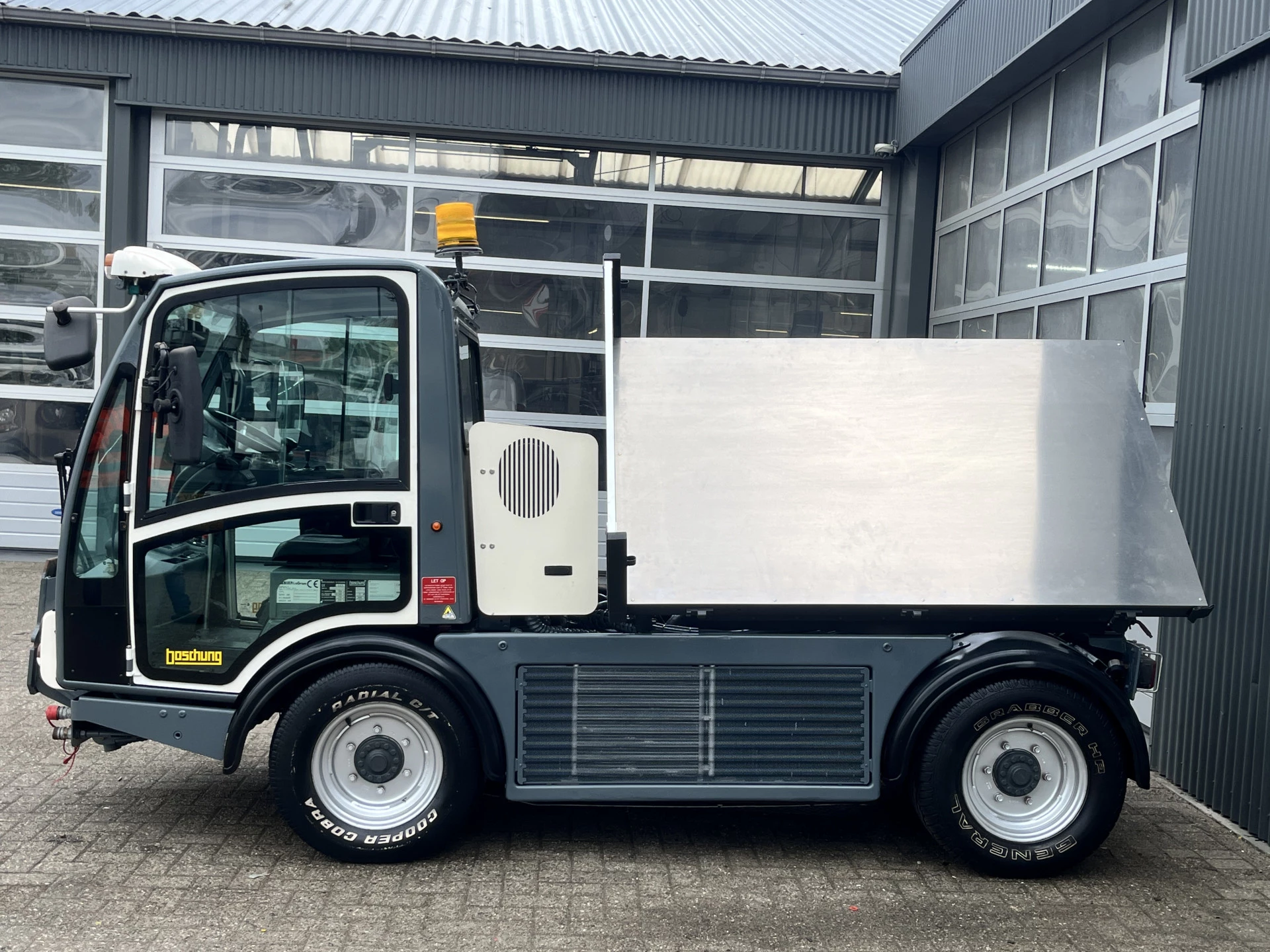 Hoofdafbeelding boschung P4T