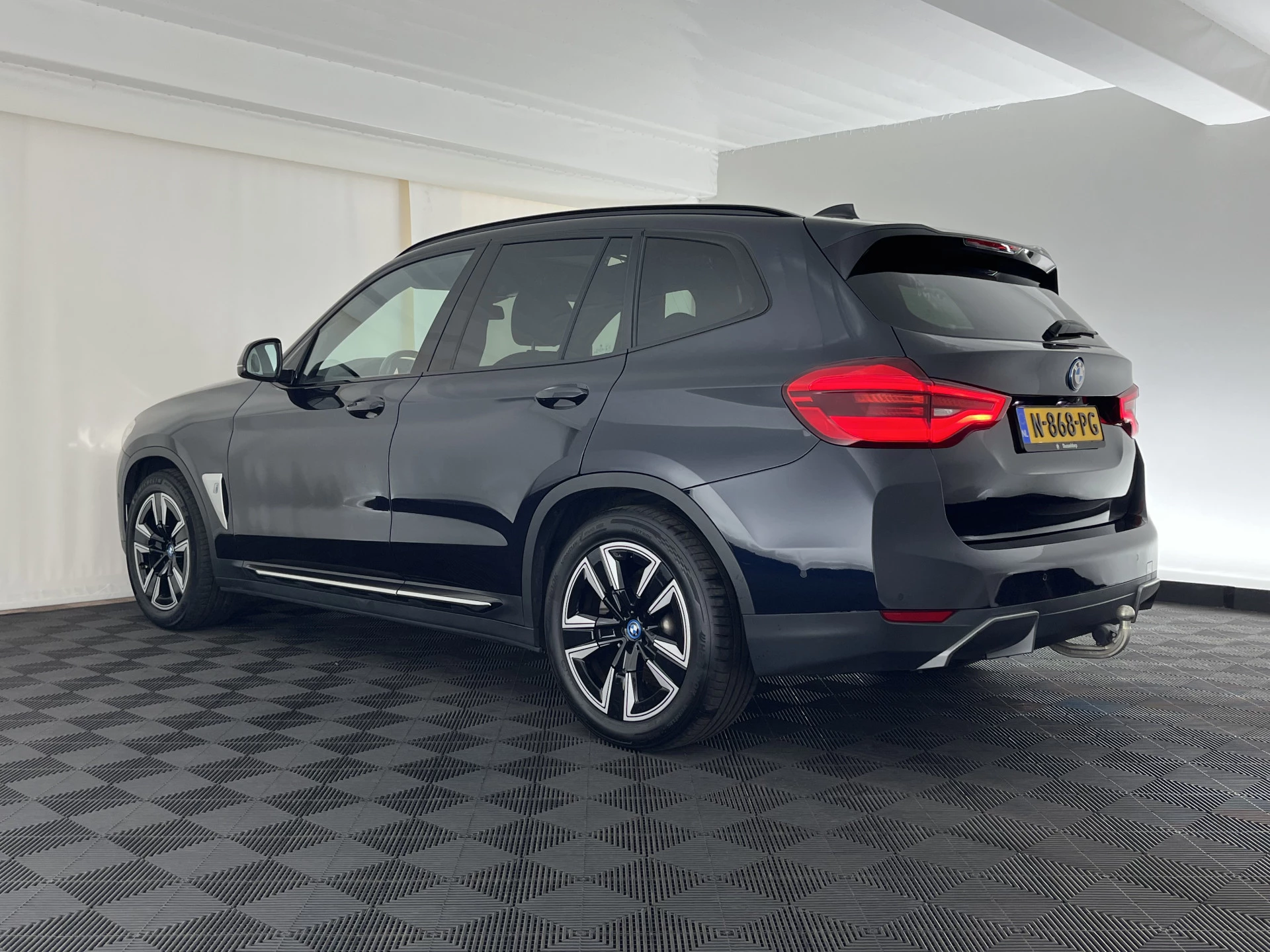 Hoofdafbeelding BMW iX3