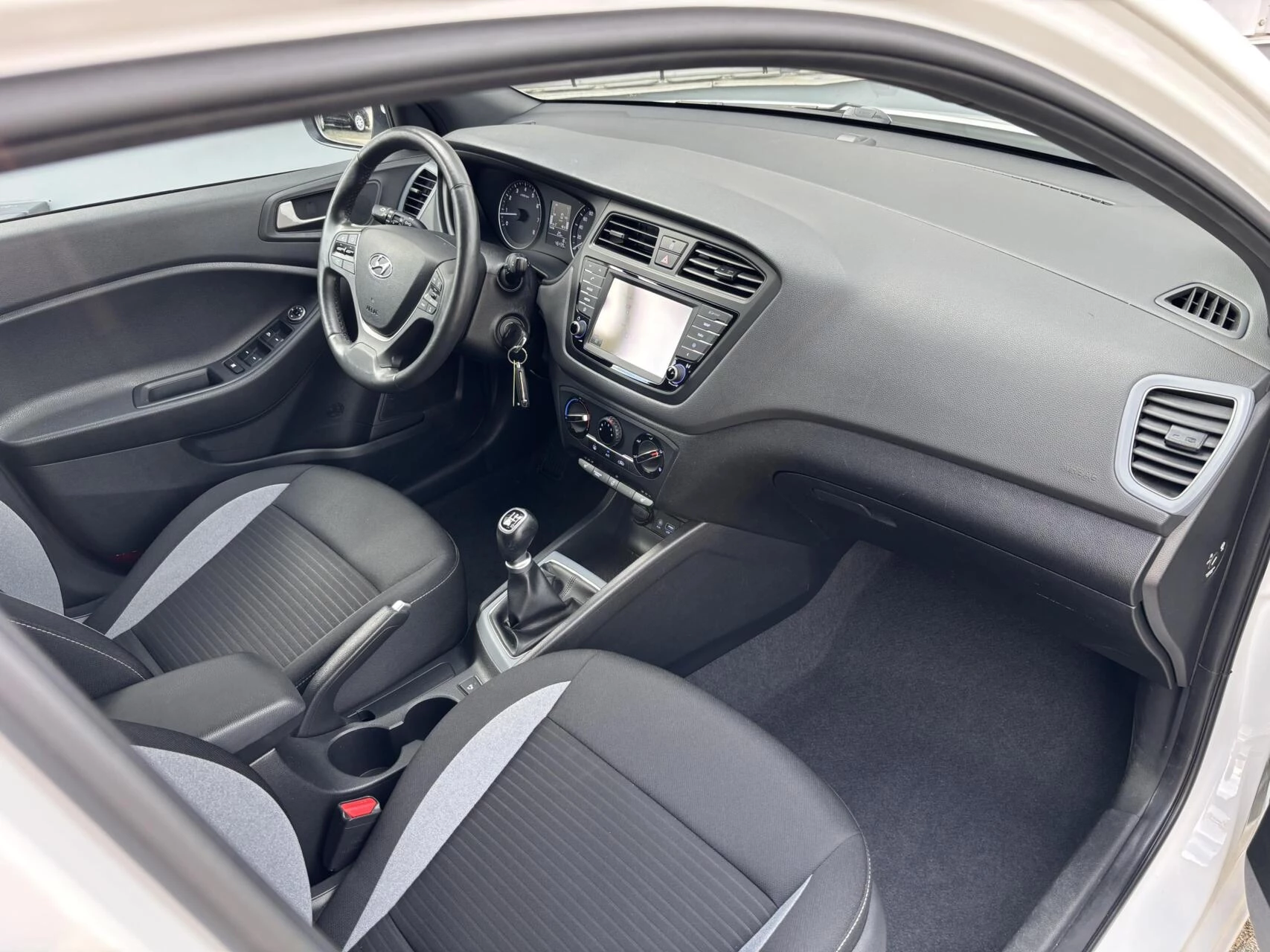 Hoofdafbeelding Hyundai i20
