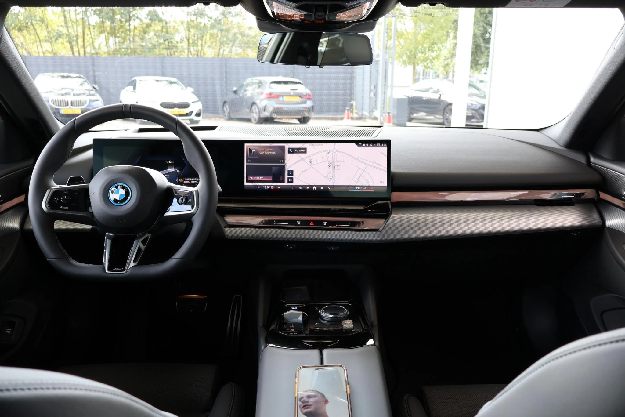 Hoofdafbeelding BMW i5