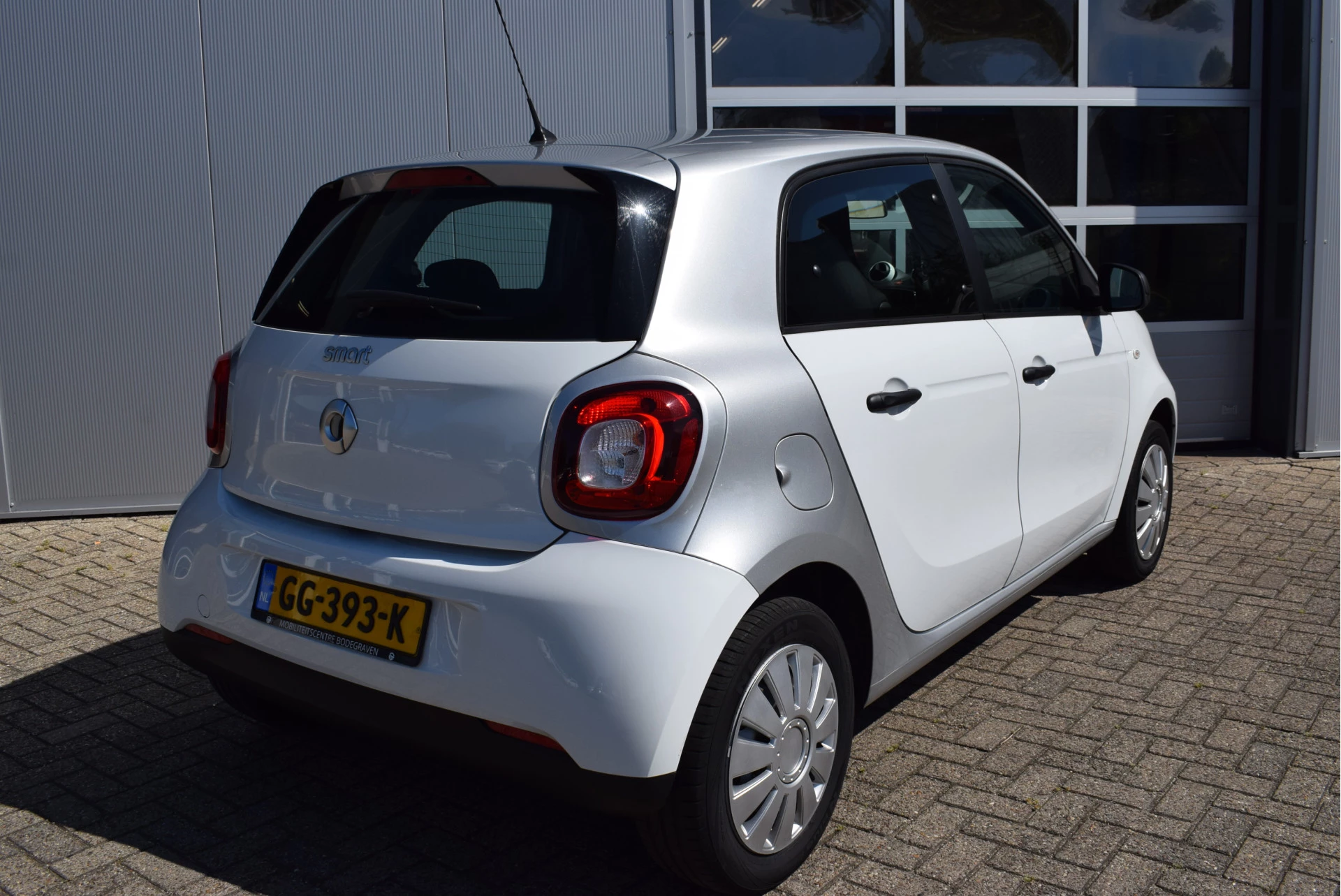 Hoofdafbeelding Smart Forfour