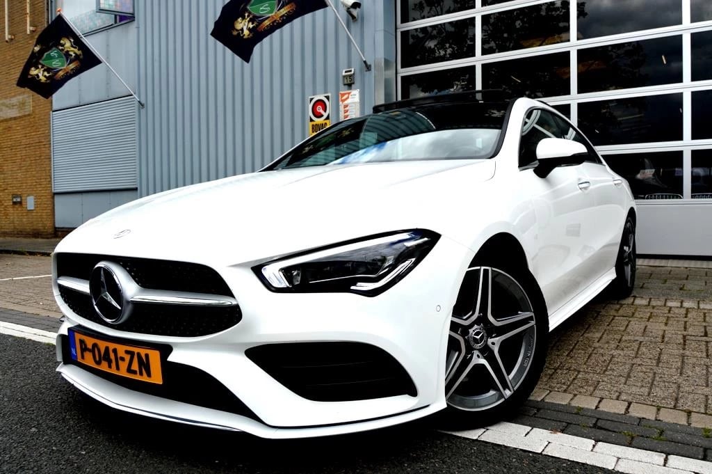 Hoofdafbeelding Mercedes-Benz CLA