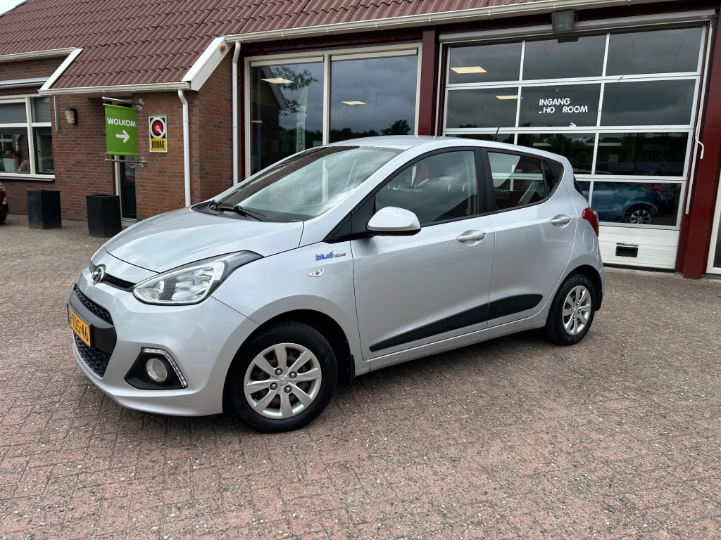 Hoofdafbeelding Hyundai i10