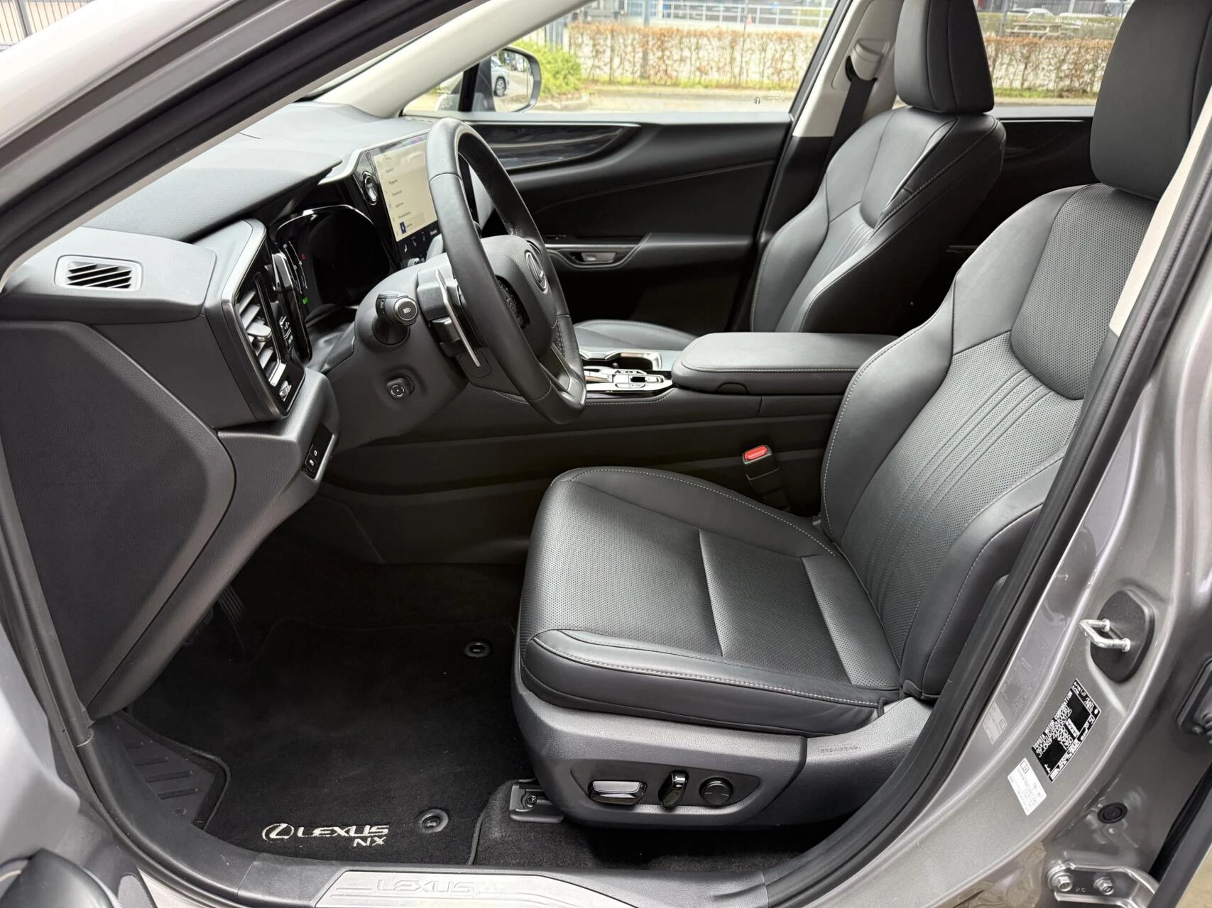 Hoofdafbeelding Lexus NX