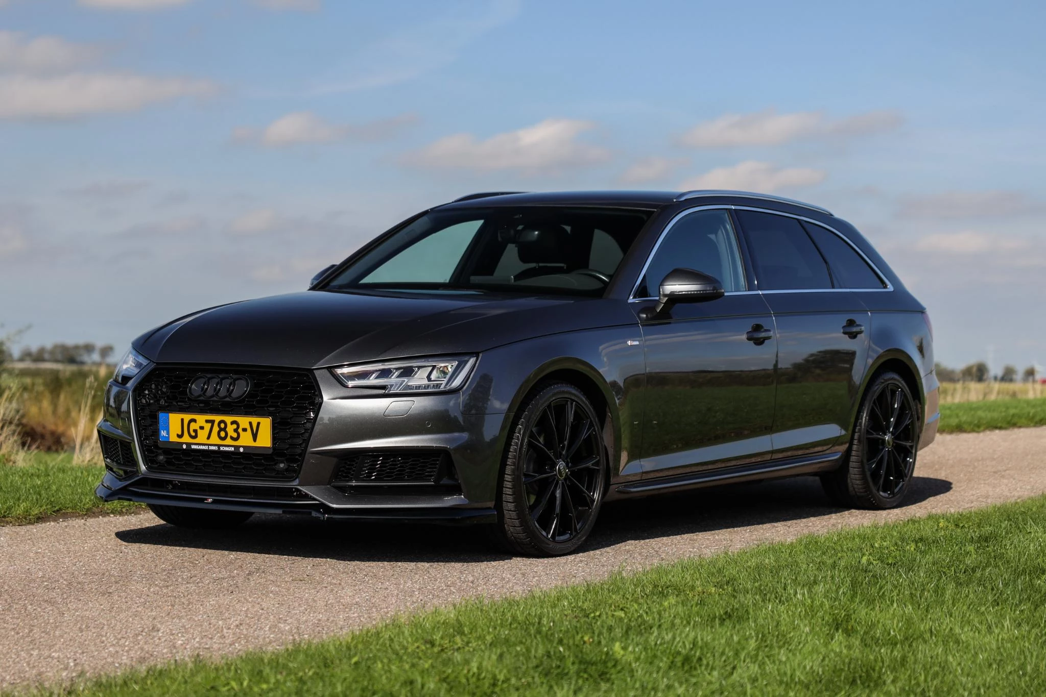 Hoofdafbeelding Audi A4