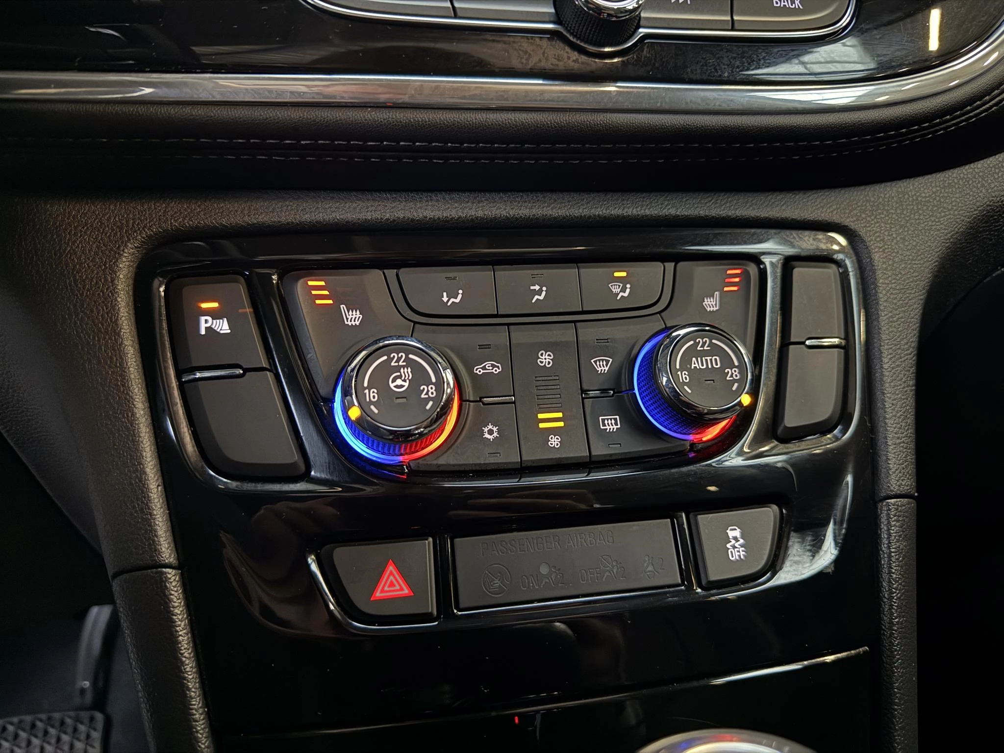 Hoofdafbeelding Opel Mokka X