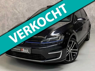 Volkswagen Golf 1.4 TSI GTE /Pano /Camera /Leer /Stoeverwarming