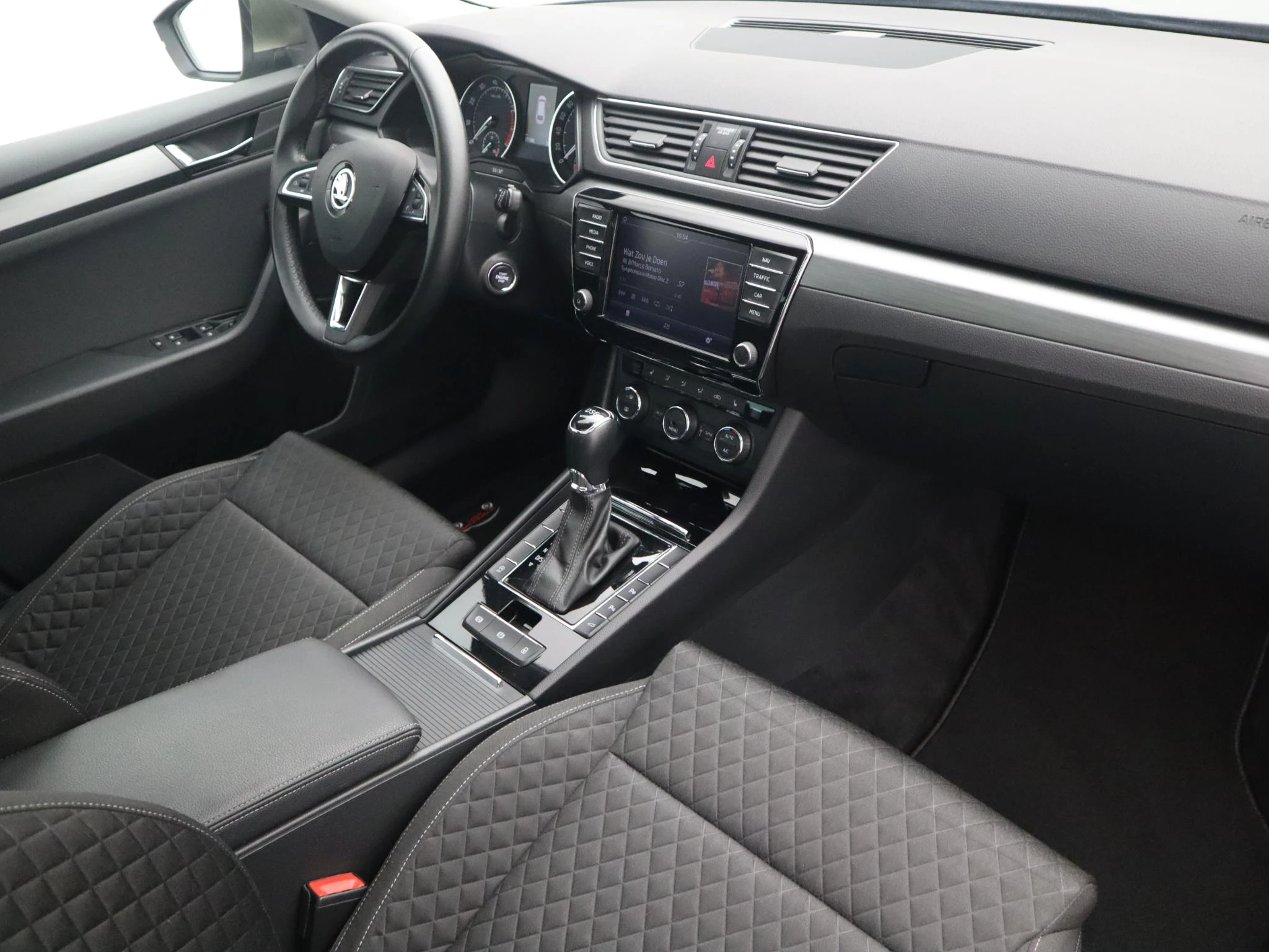 Hoofdafbeelding Škoda Superb