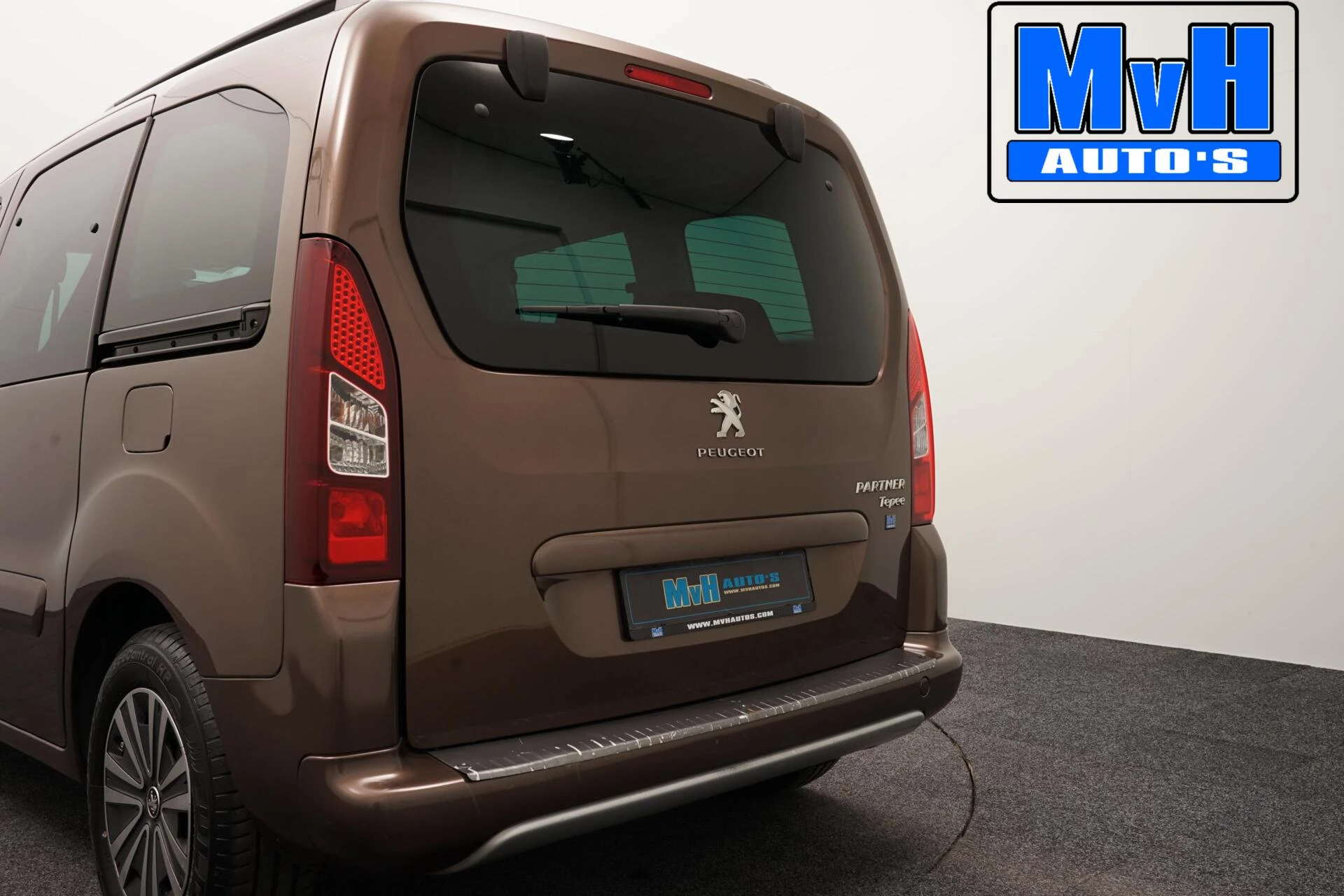 Hoofdafbeelding Peugeot Partner