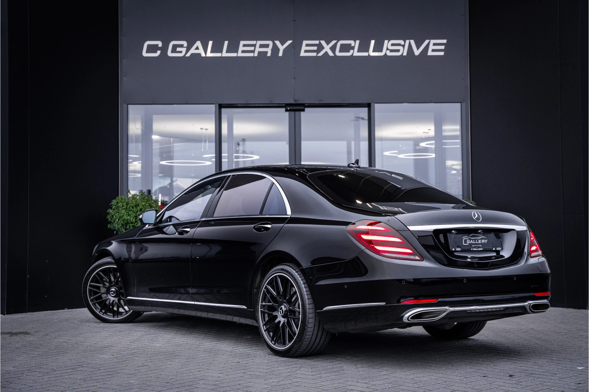 Hoofdafbeelding Mercedes-Benz S-Klasse