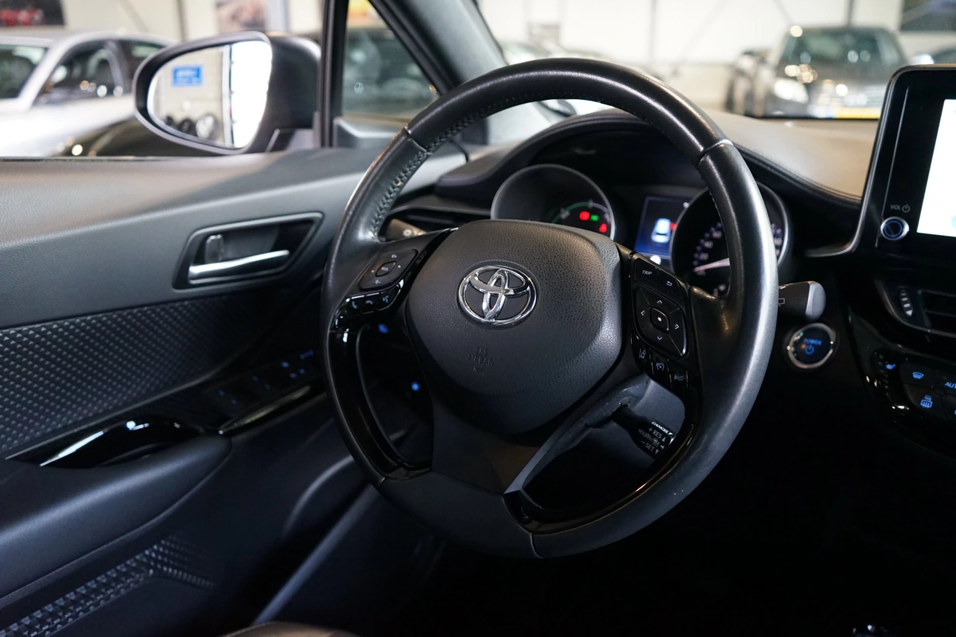 Hoofdafbeelding Toyota C-HR