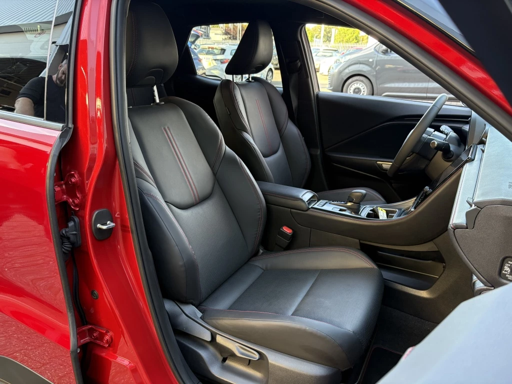 Hoofdafbeelding Lexus LBX