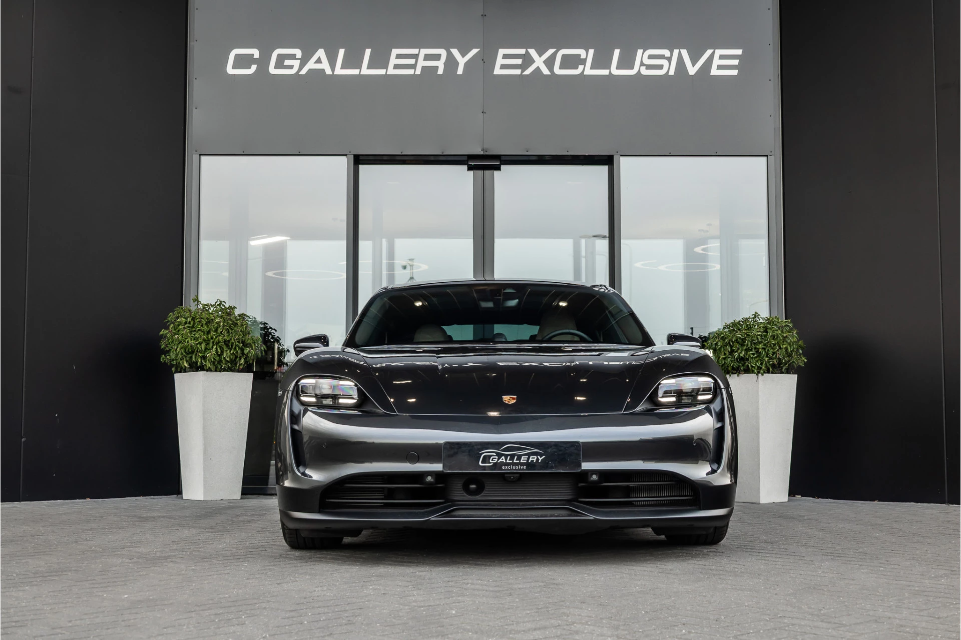 Hoofdafbeelding Porsche Taycan