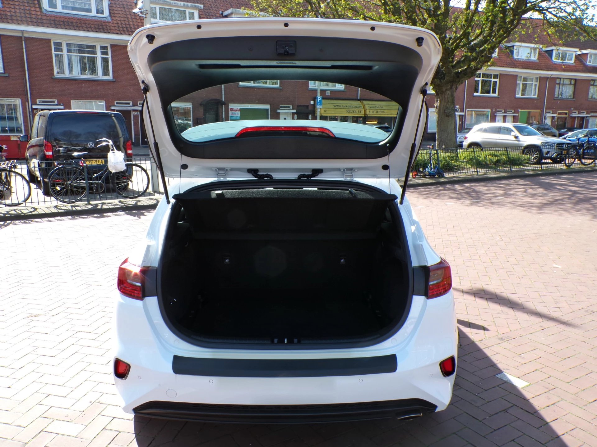 Hoofdafbeelding Kia Ceed