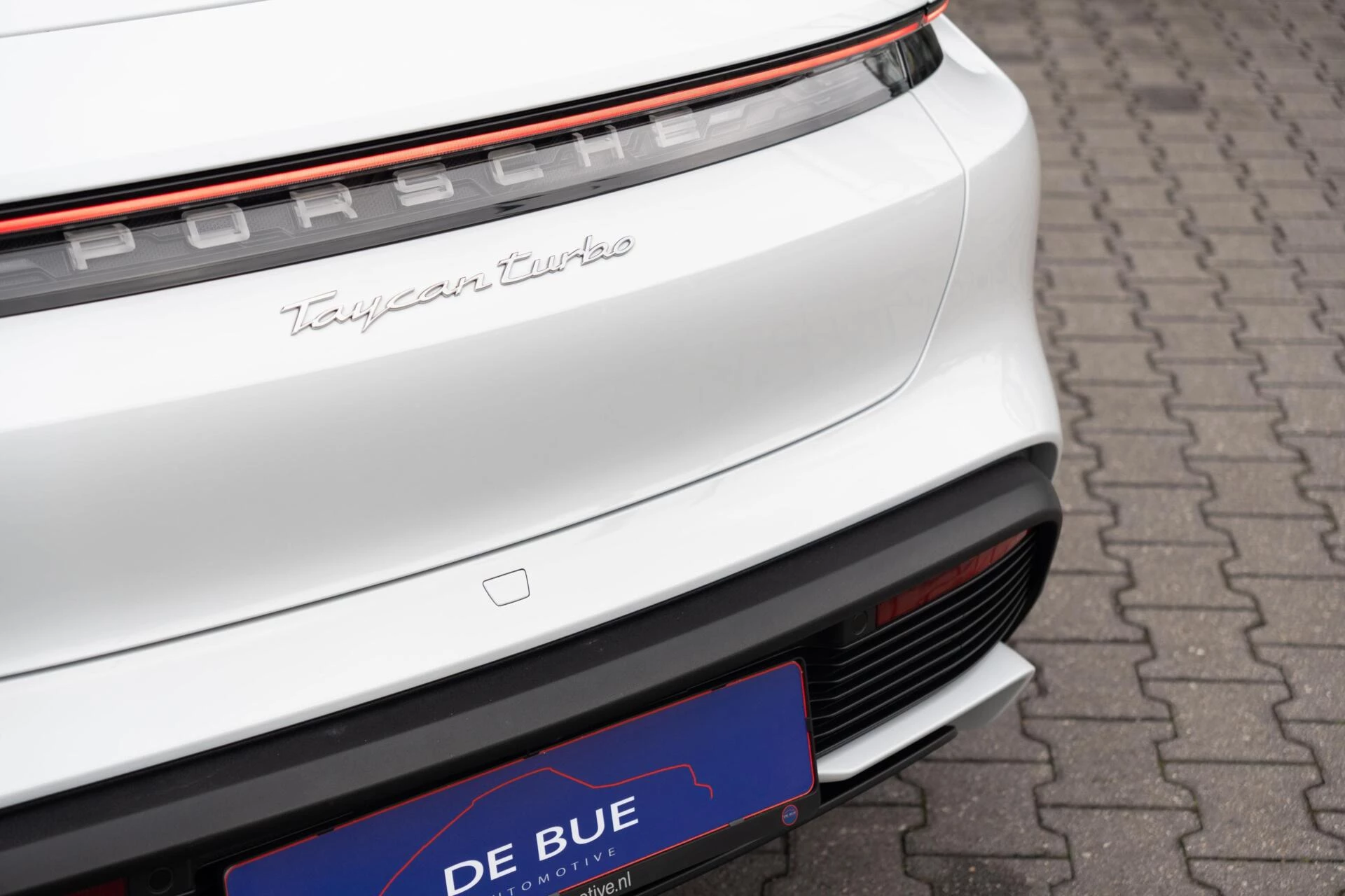 Hoofdafbeelding Porsche Taycan