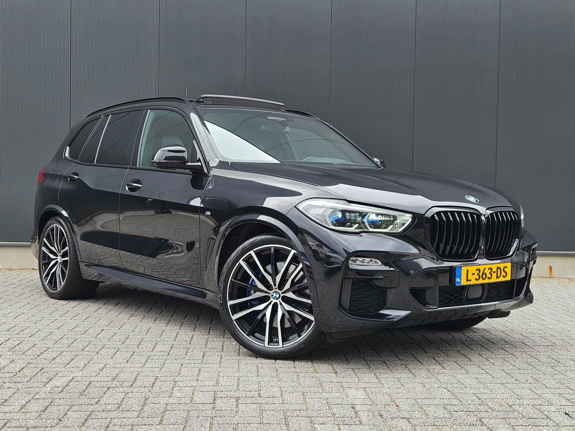 Hoofdafbeelding BMW X5