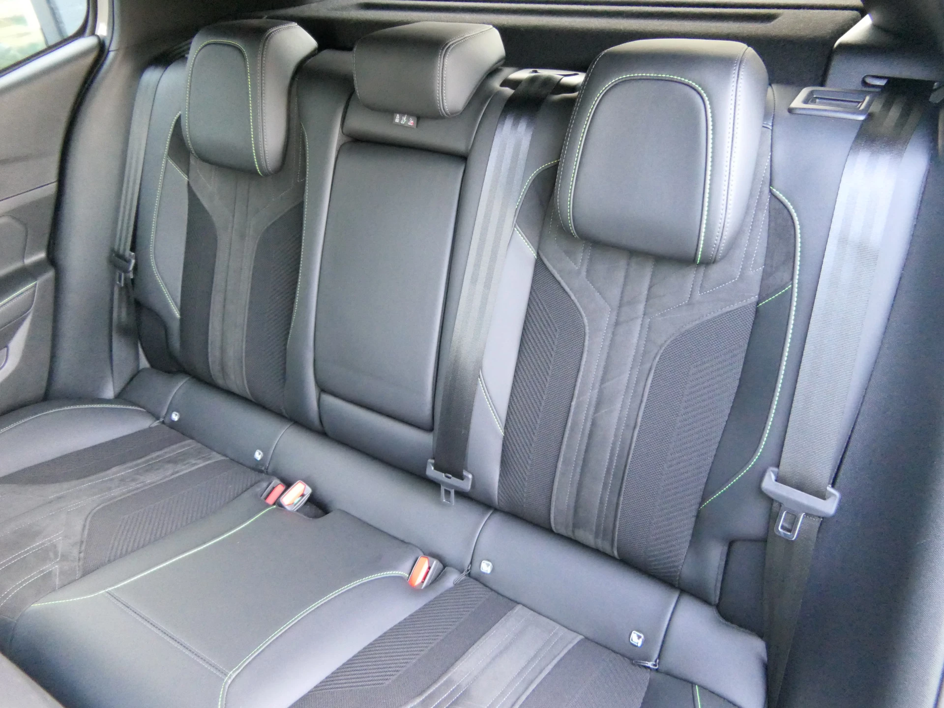 Hoofdafbeelding Peugeot 408