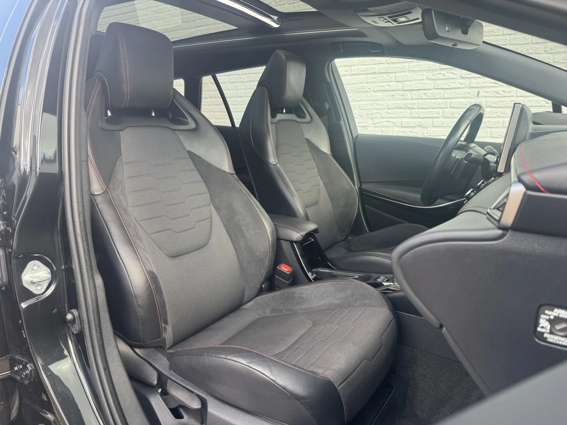 Hoofdafbeelding Toyota Corolla Touring Sports