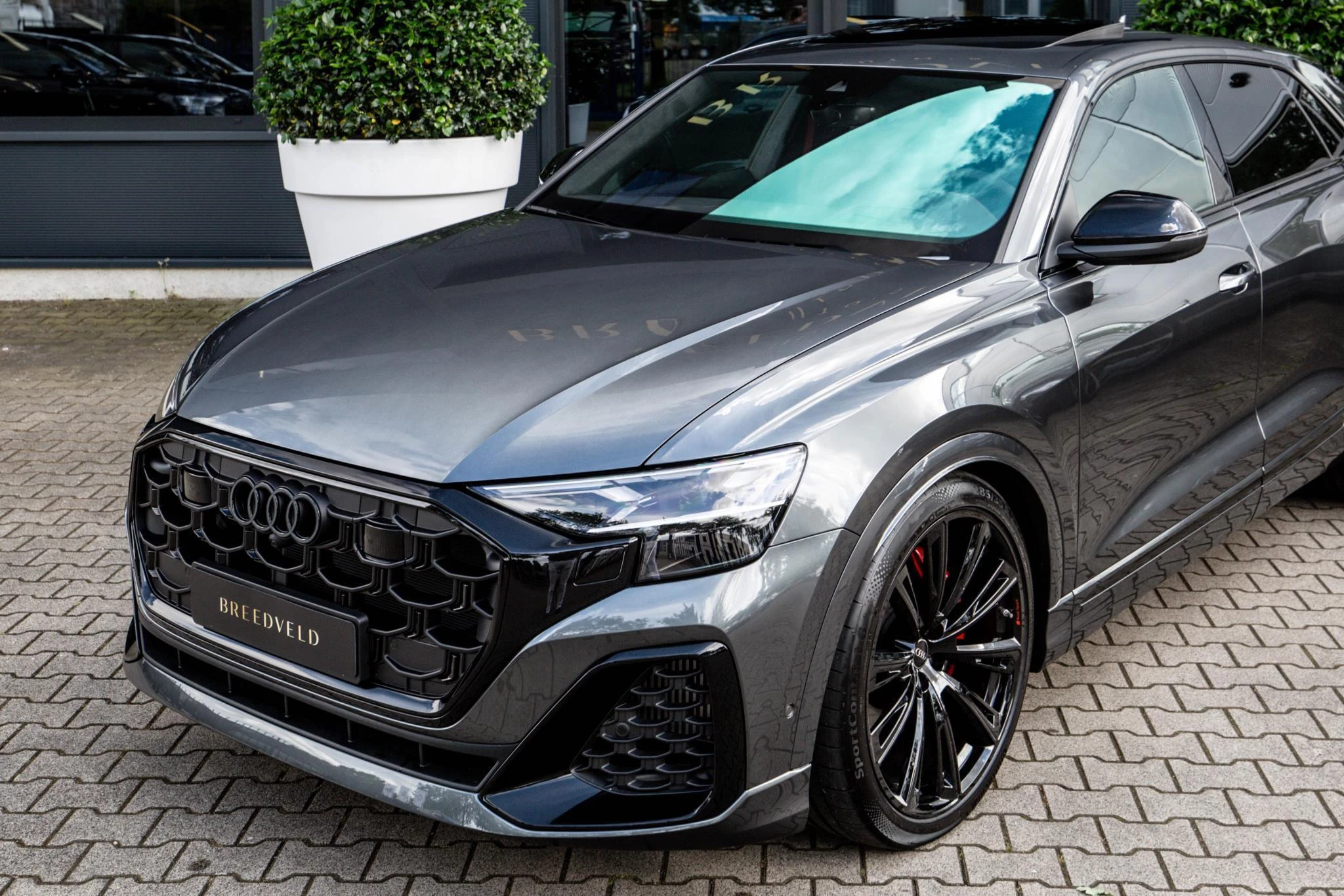 Hoofdafbeelding Audi Q8