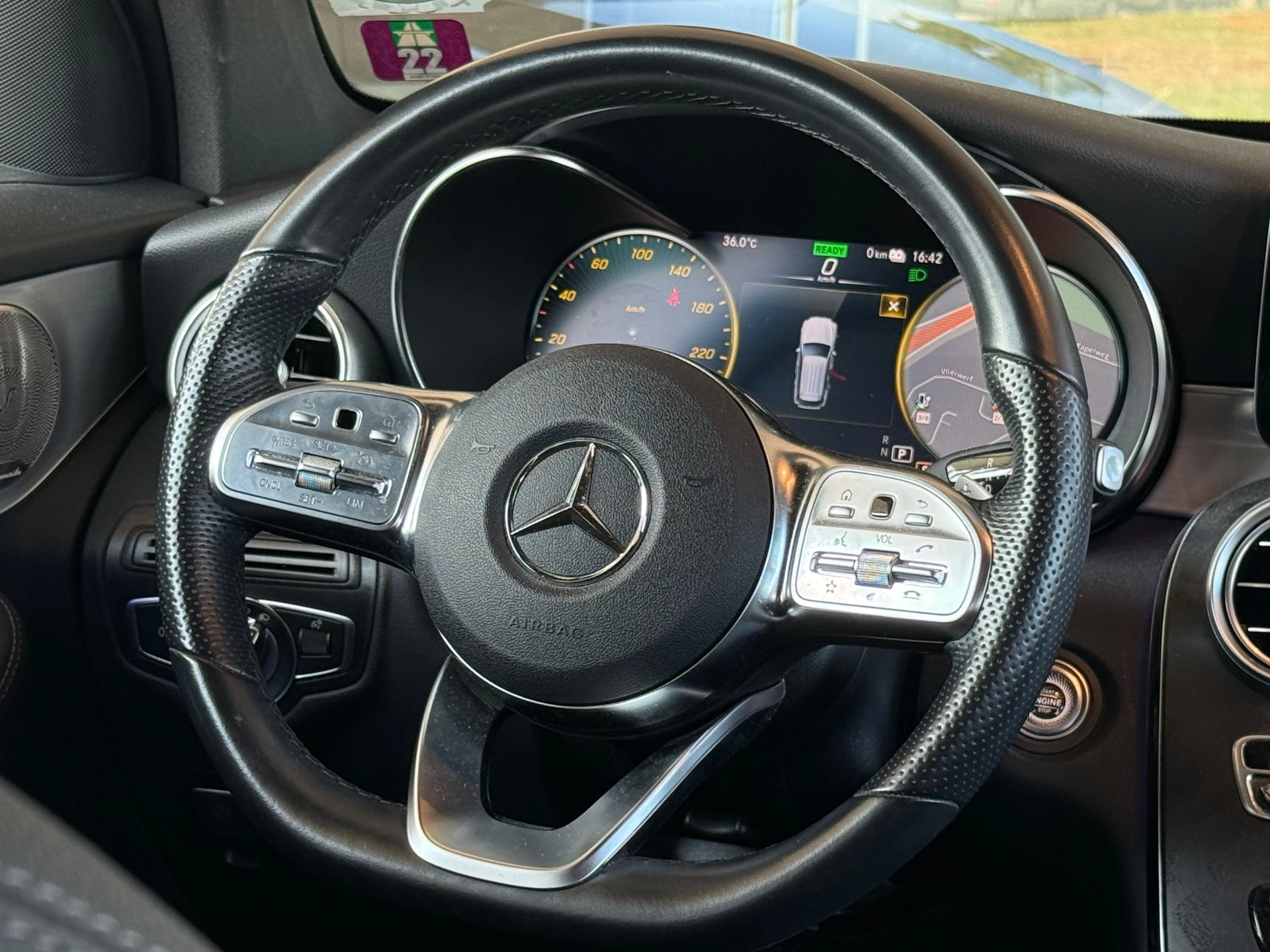 Hoofdafbeelding Mercedes-Benz GLC