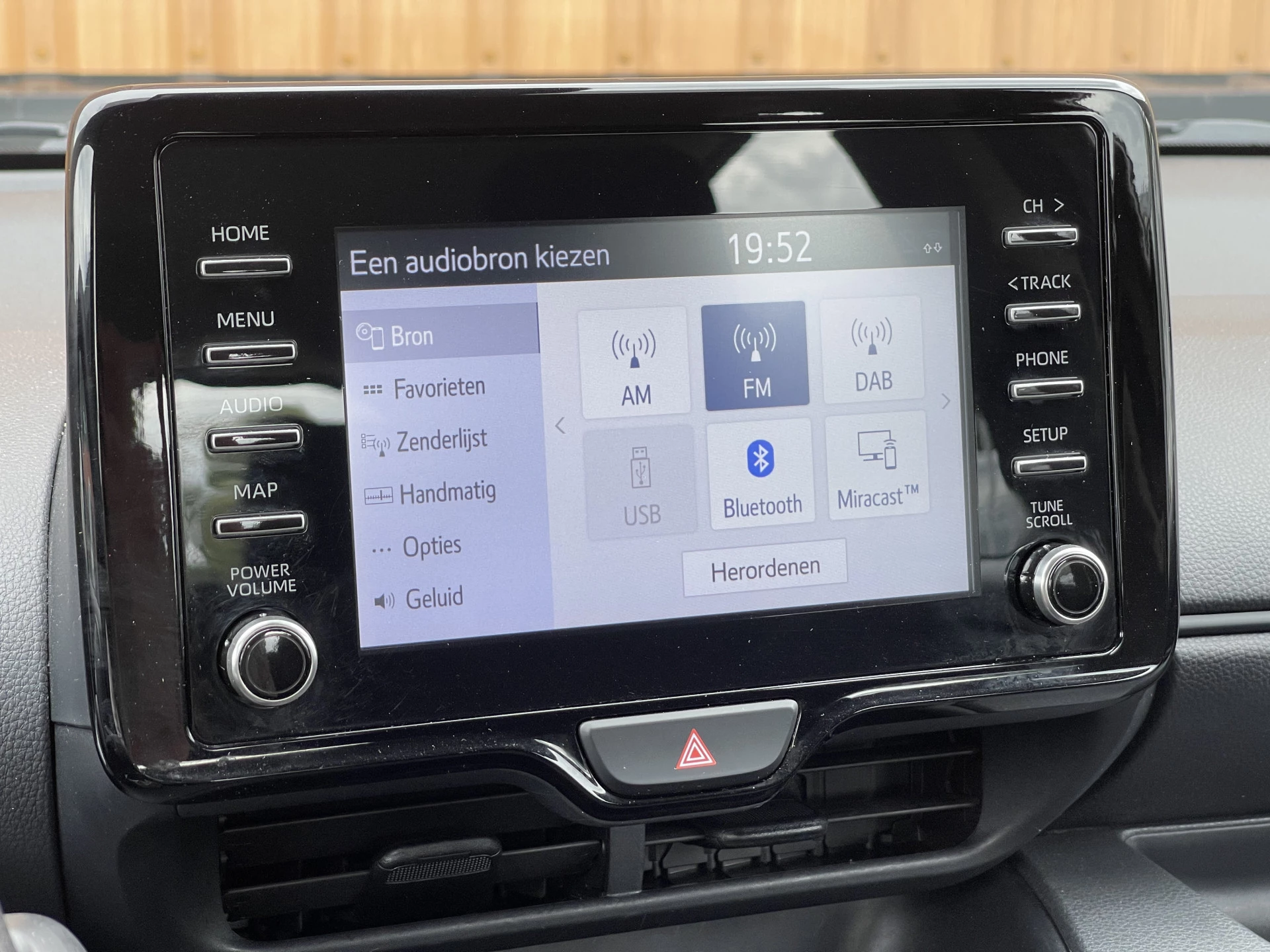 Hoofdafbeelding Mazda 2 Hybrid