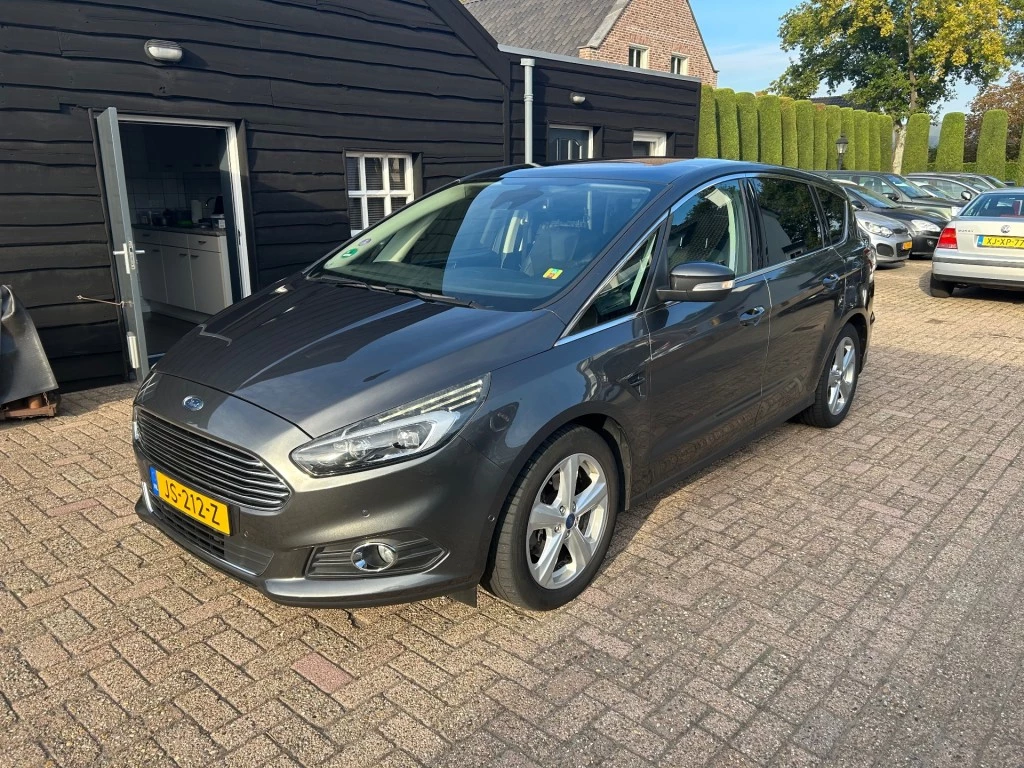 Hoofdafbeelding Ford S-Max