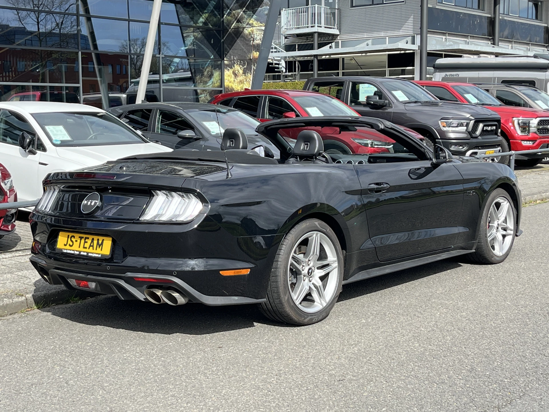 Hoofdafbeelding Ford Mustang