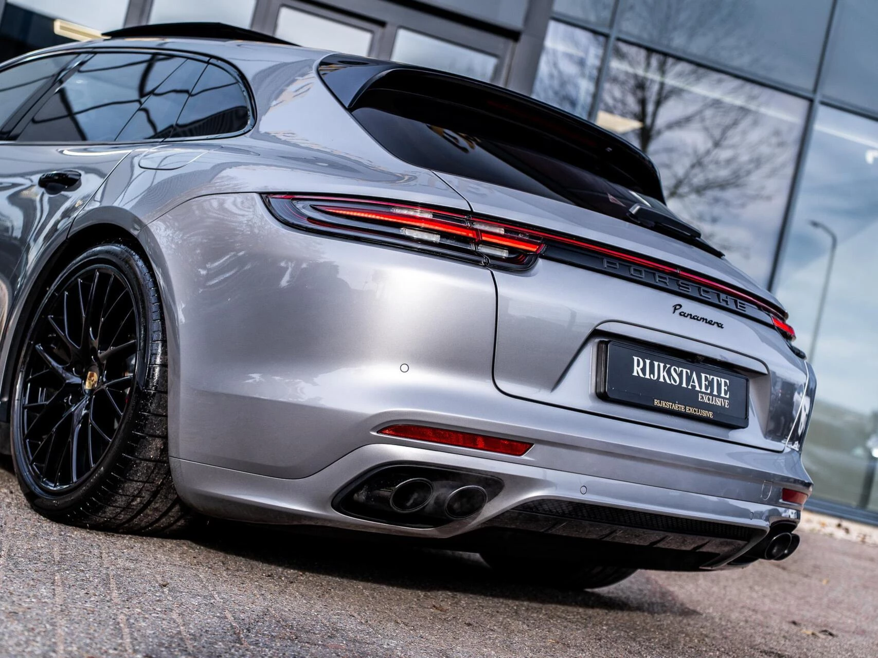 Hoofdafbeelding Porsche Panamera