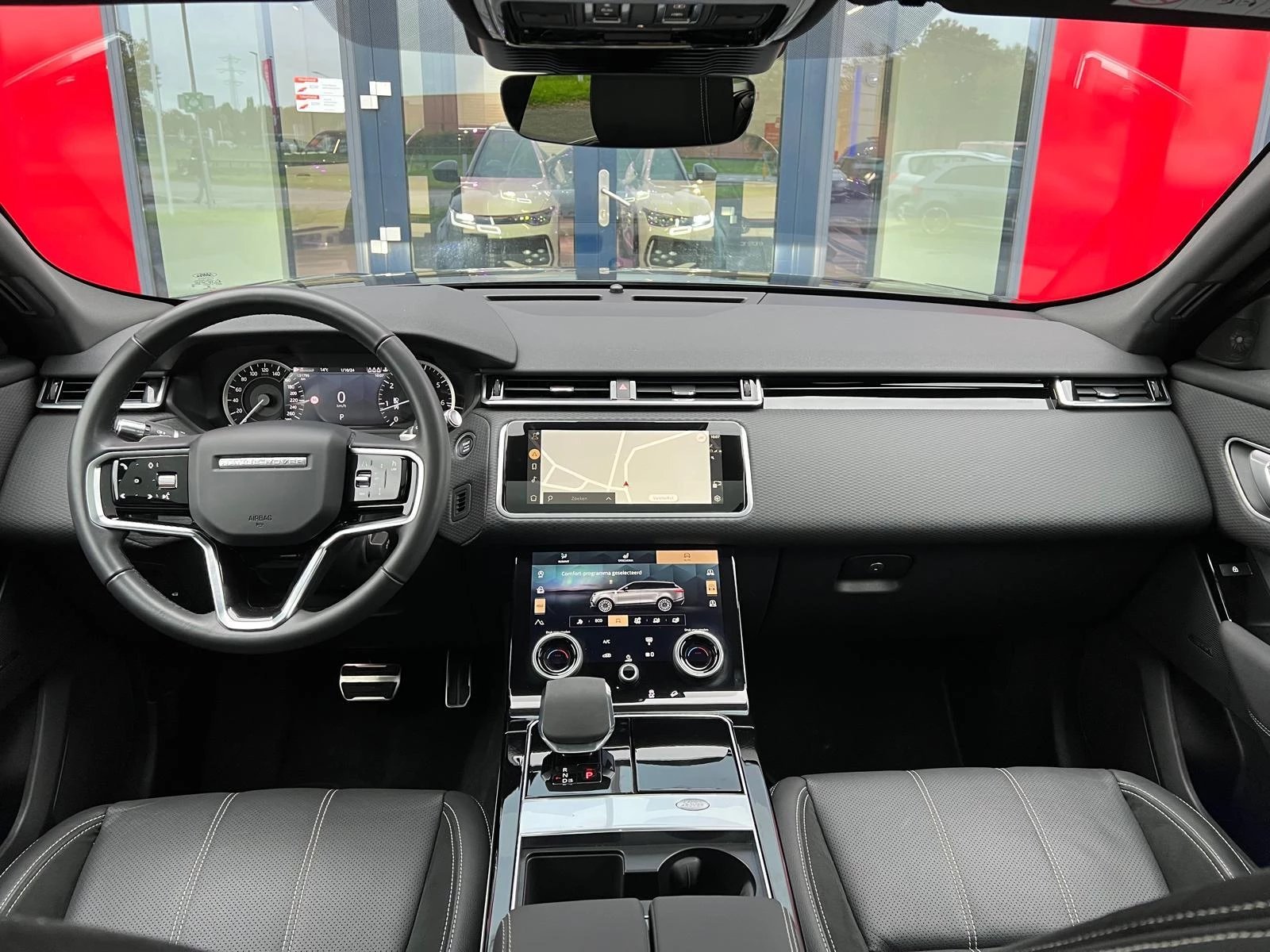 Hoofdafbeelding Land Rover Range Rover Velar