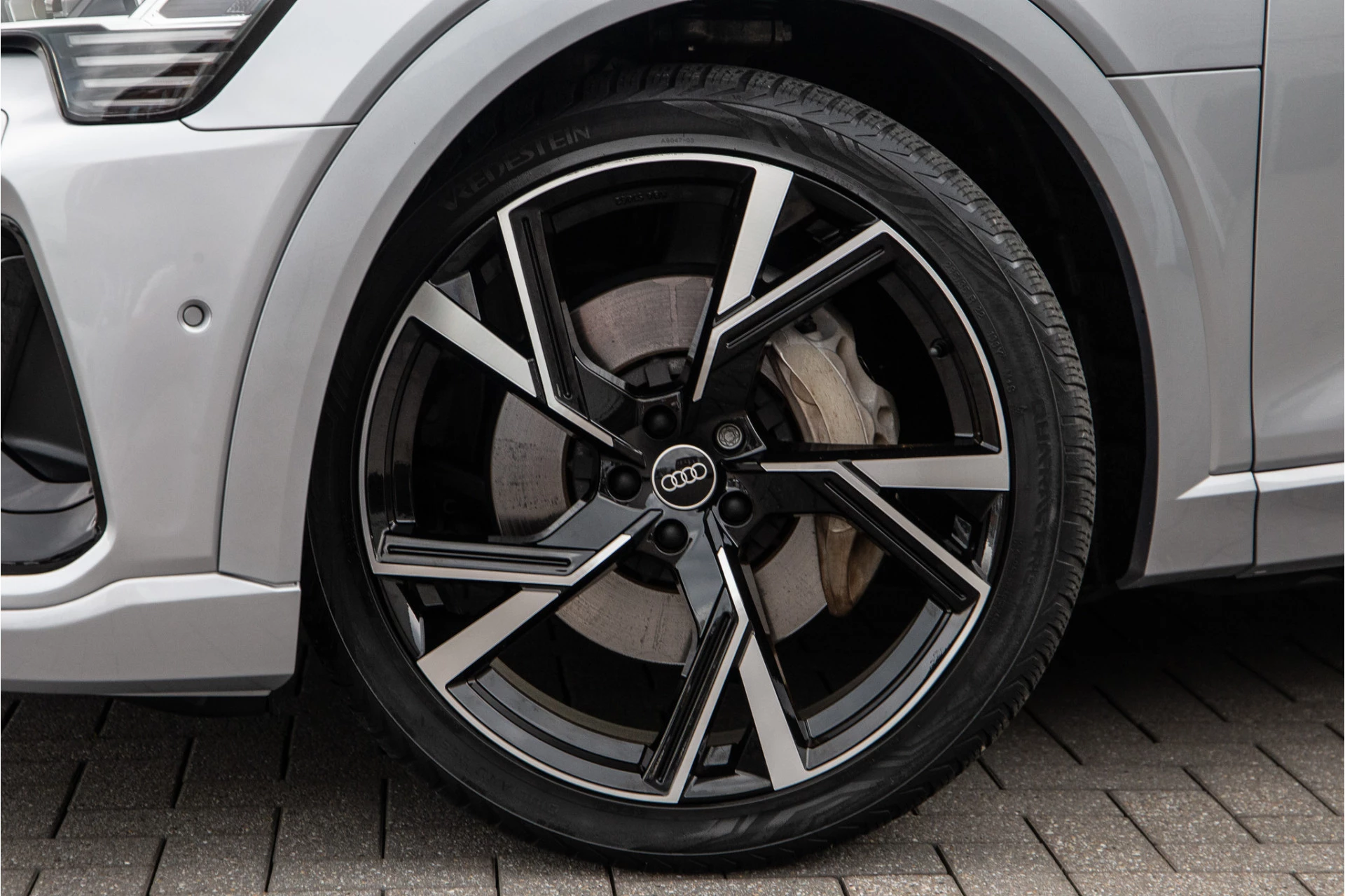 Hoofdafbeelding Audi e-tron