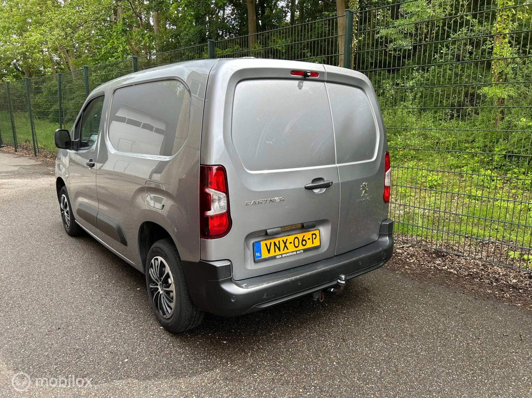 Hoofdafbeelding Peugeot Partner