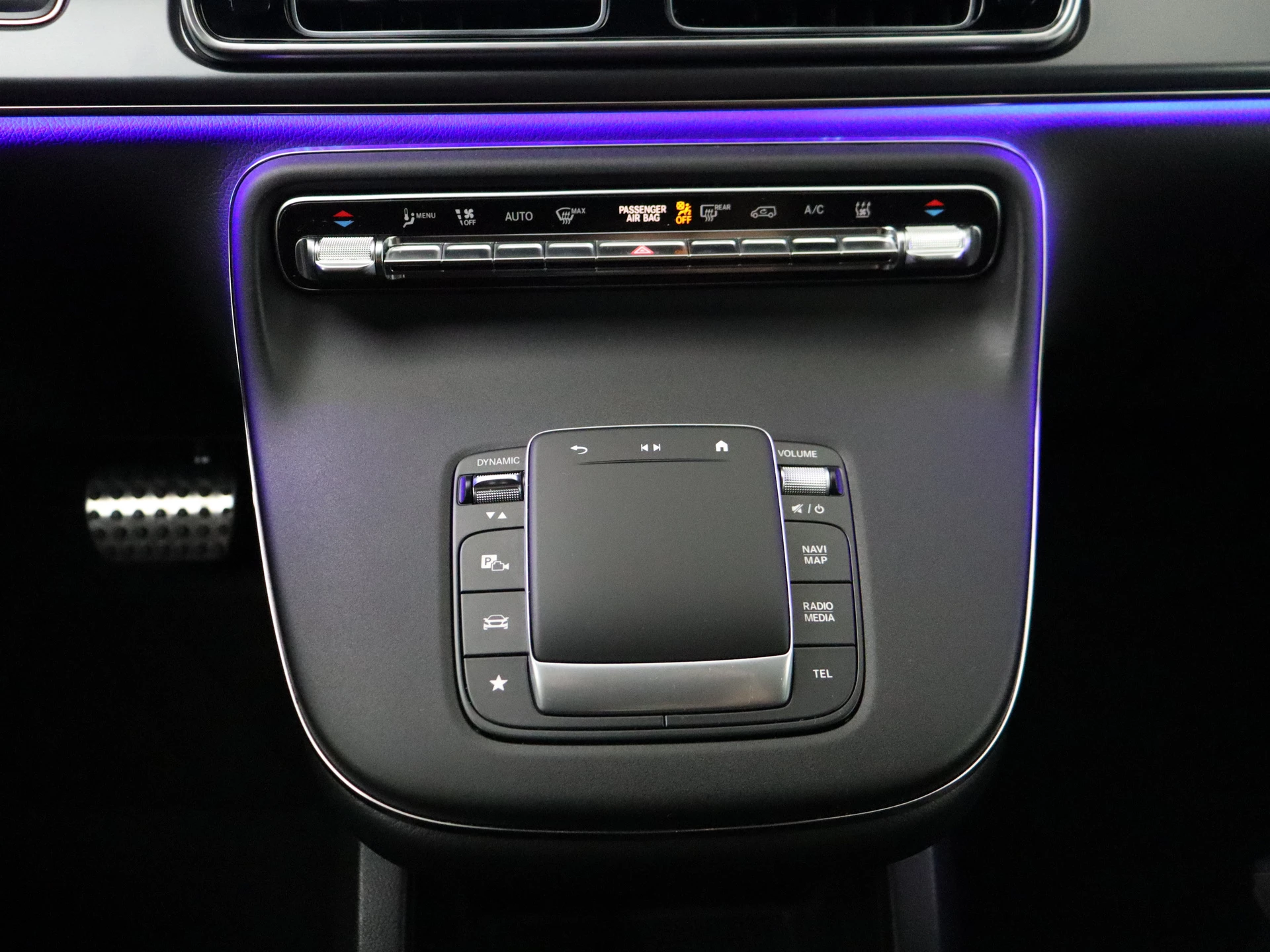 Hoofdafbeelding Mercedes-Benz EQV