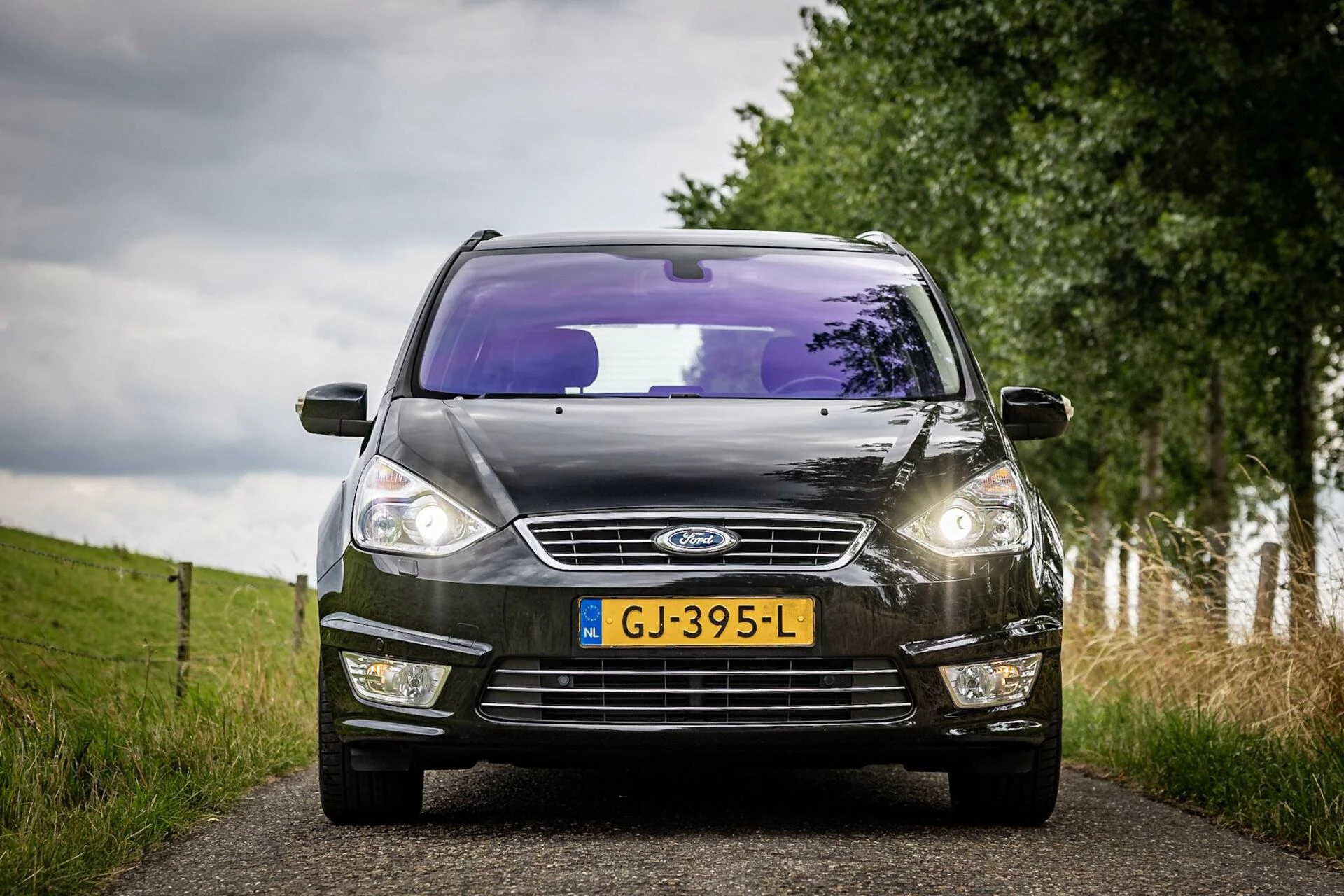Hoofdafbeelding Ford Galaxy