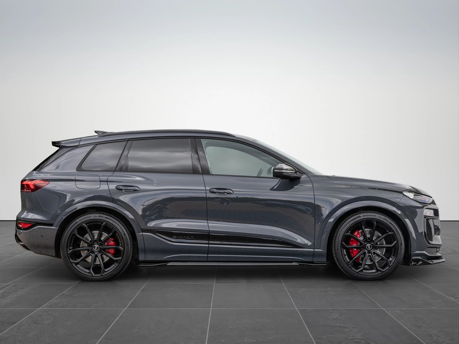 Hoofdafbeelding Audi SQ6 e-tron
