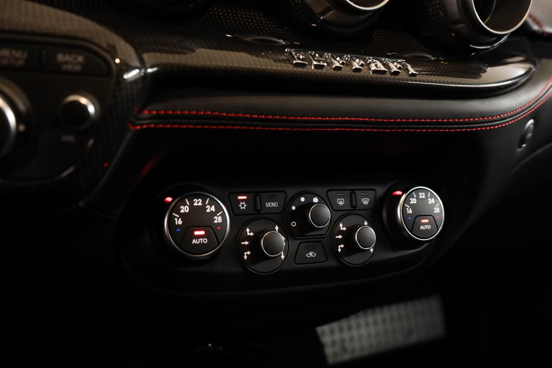 Hoofdafbeelding Ferrari F12