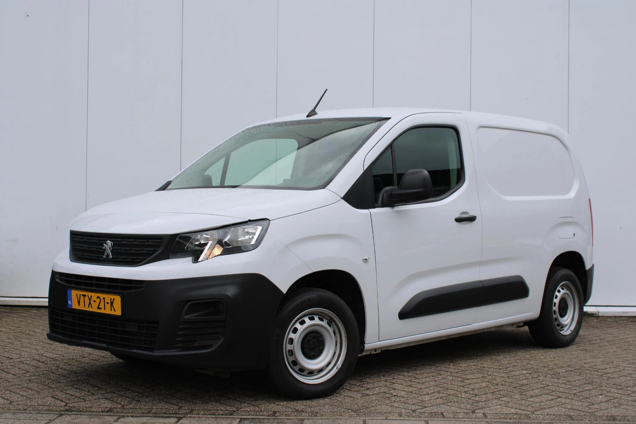Hoofdafbeelding Peugeot Partner