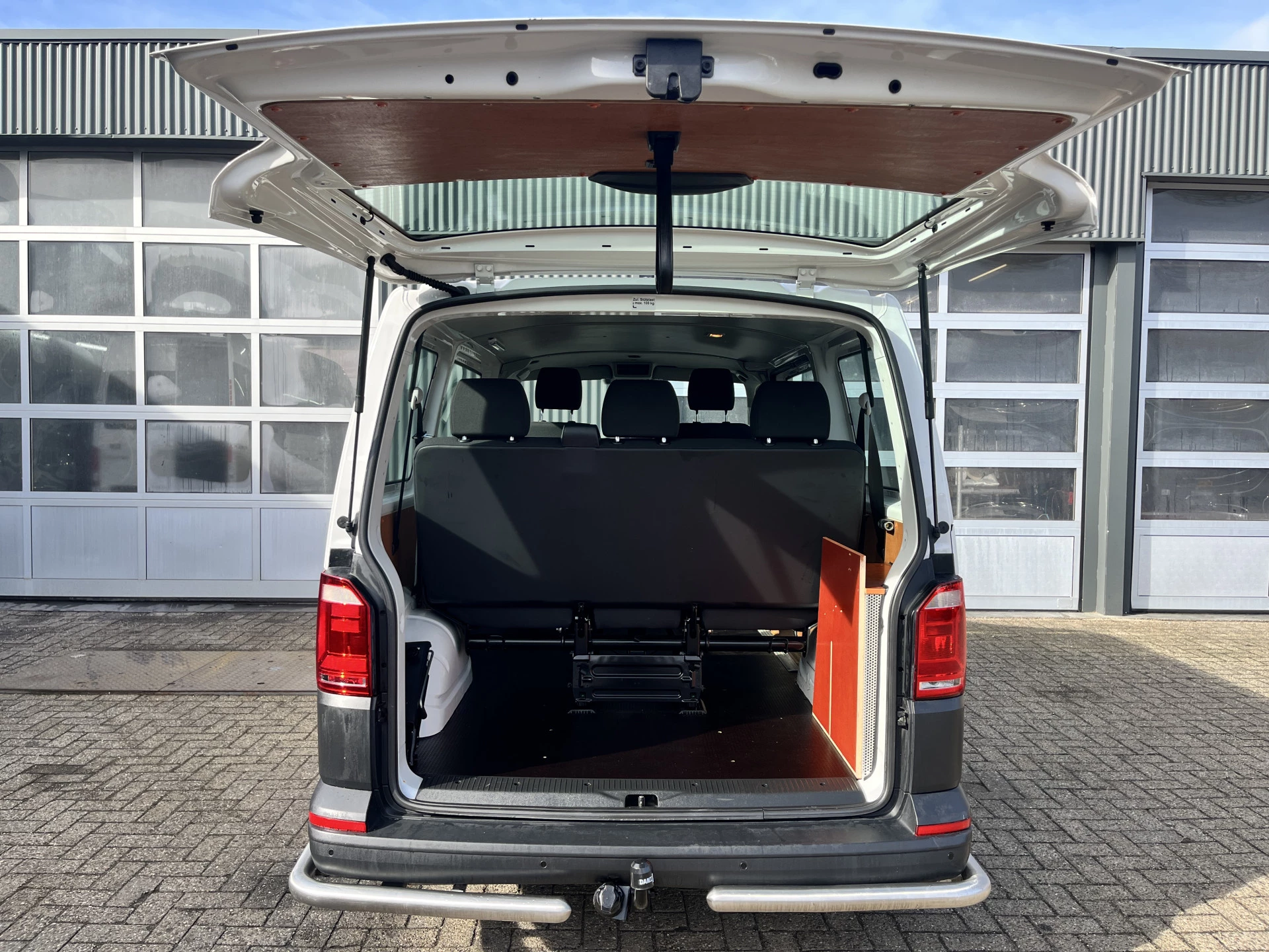 Hoofdafbeelding Volkswagen Transporter