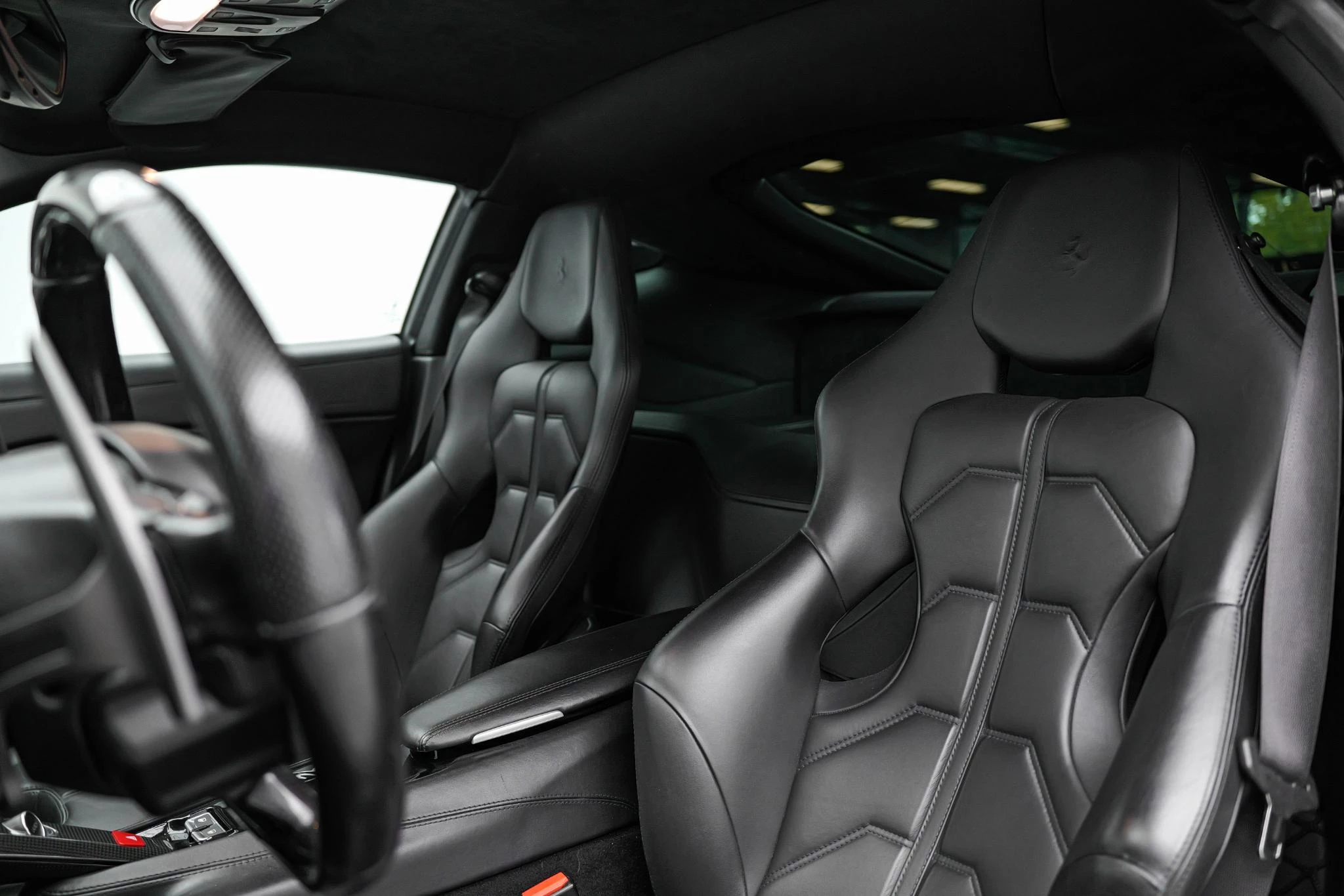 Hoofdafbeelding Ferrari F12