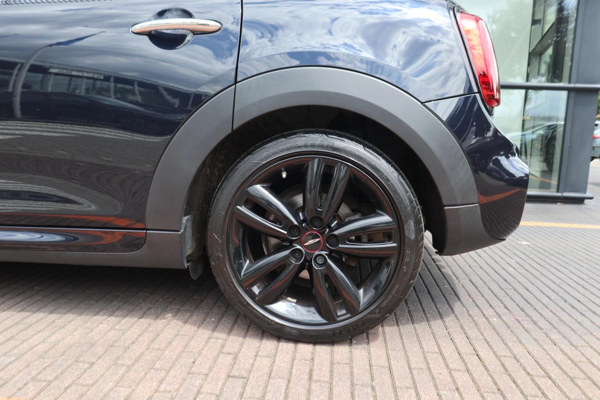 Hoofdafbeelding MINI 5-deurs