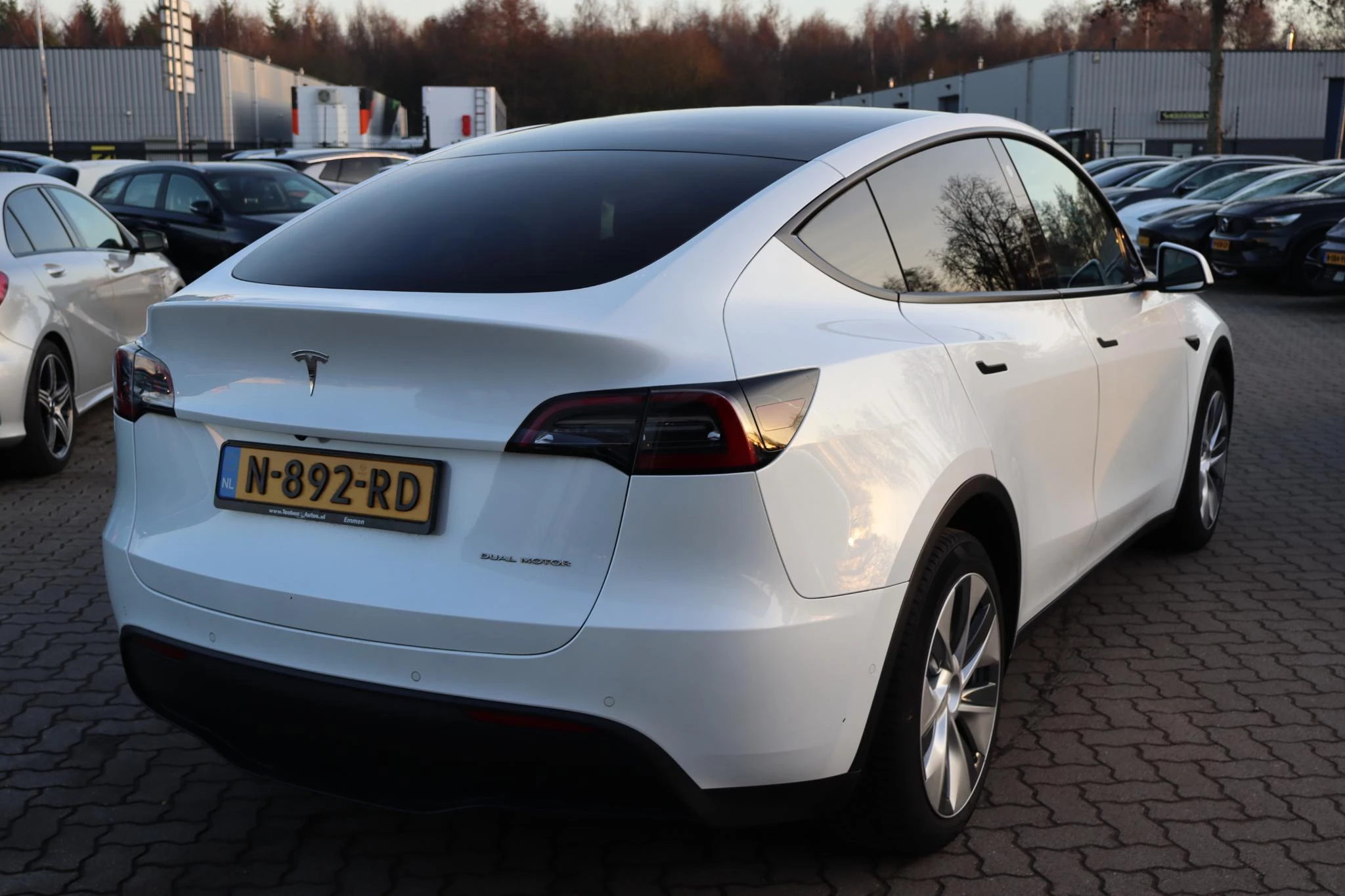 Hoofdafbeelding Tesla Model Y