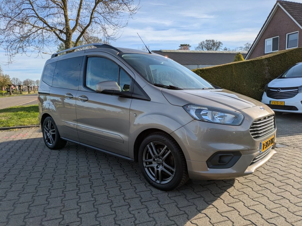 Hoofdafbeelding Ford Tourneo Courier