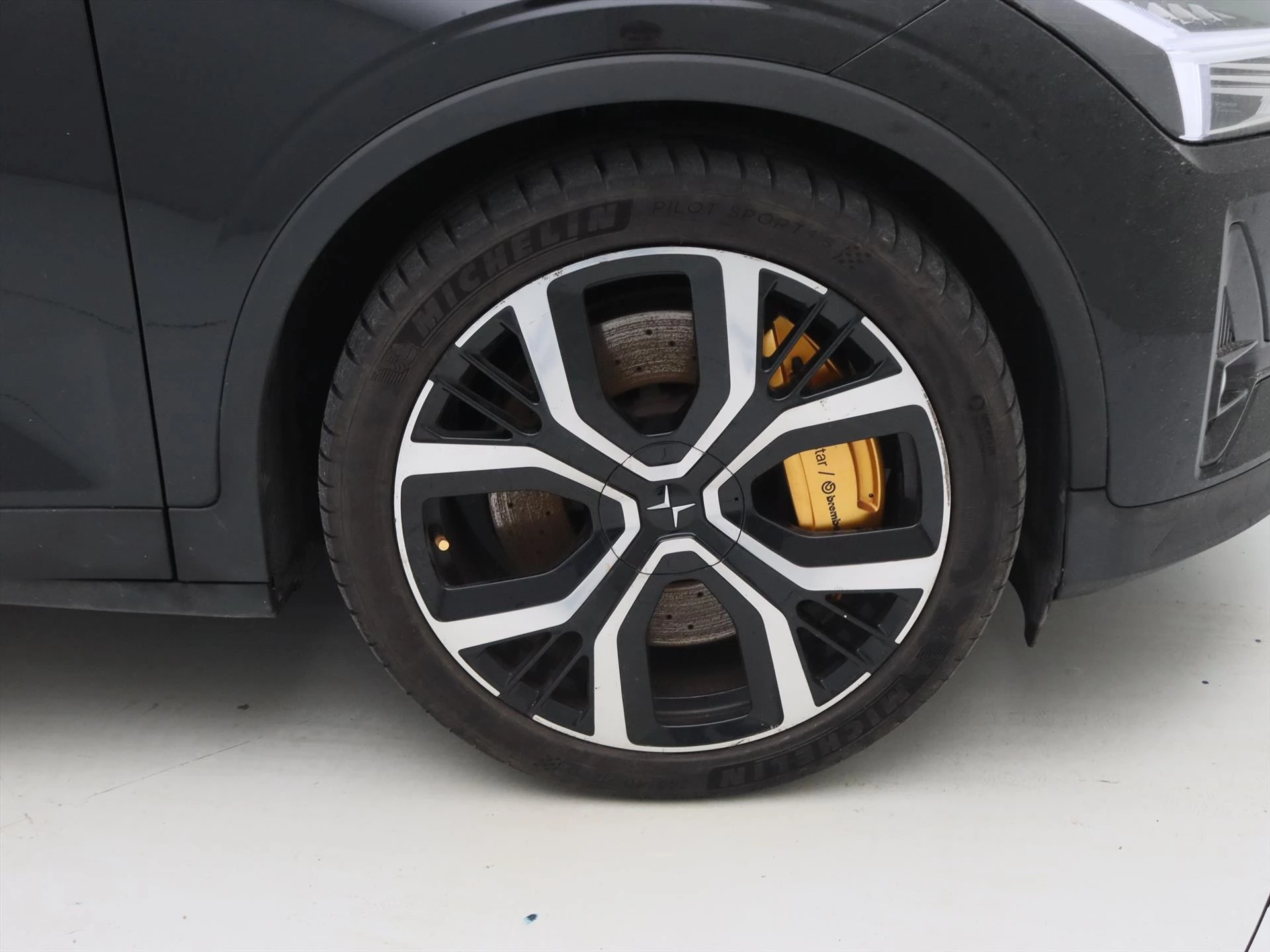 Hoofdafbeelding Polestar 2