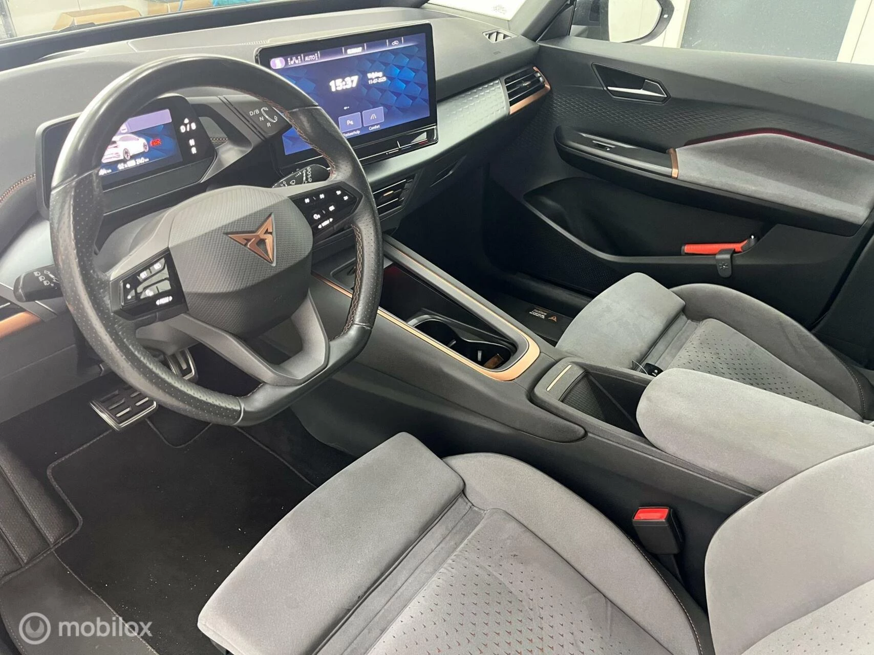 Hoofdafbeelding CUPRA Born