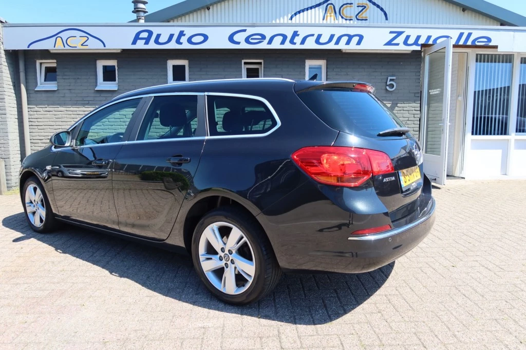 Hoofdafbeelding Opel Astra