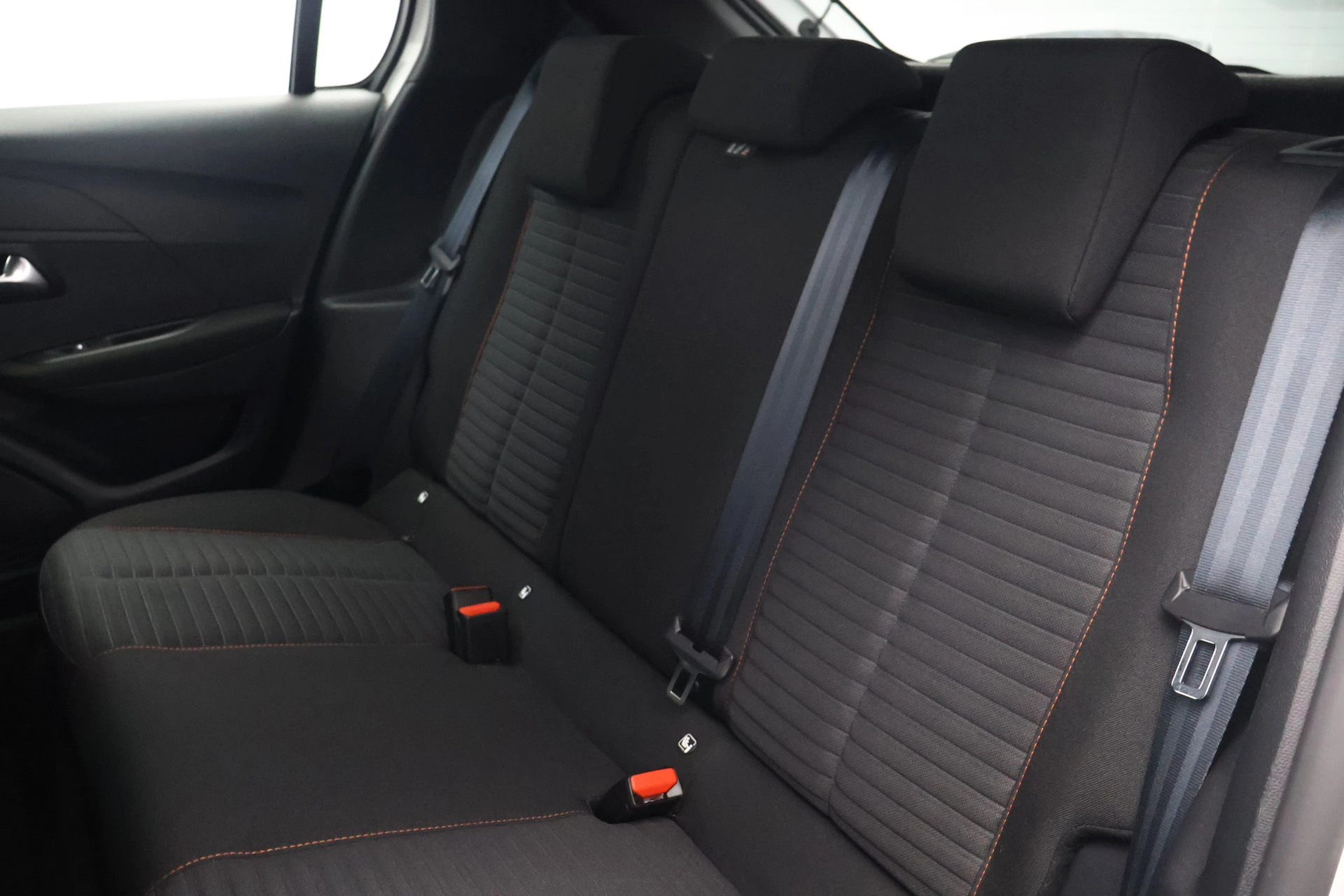 Hoofdafbeelding Peugeot e-208