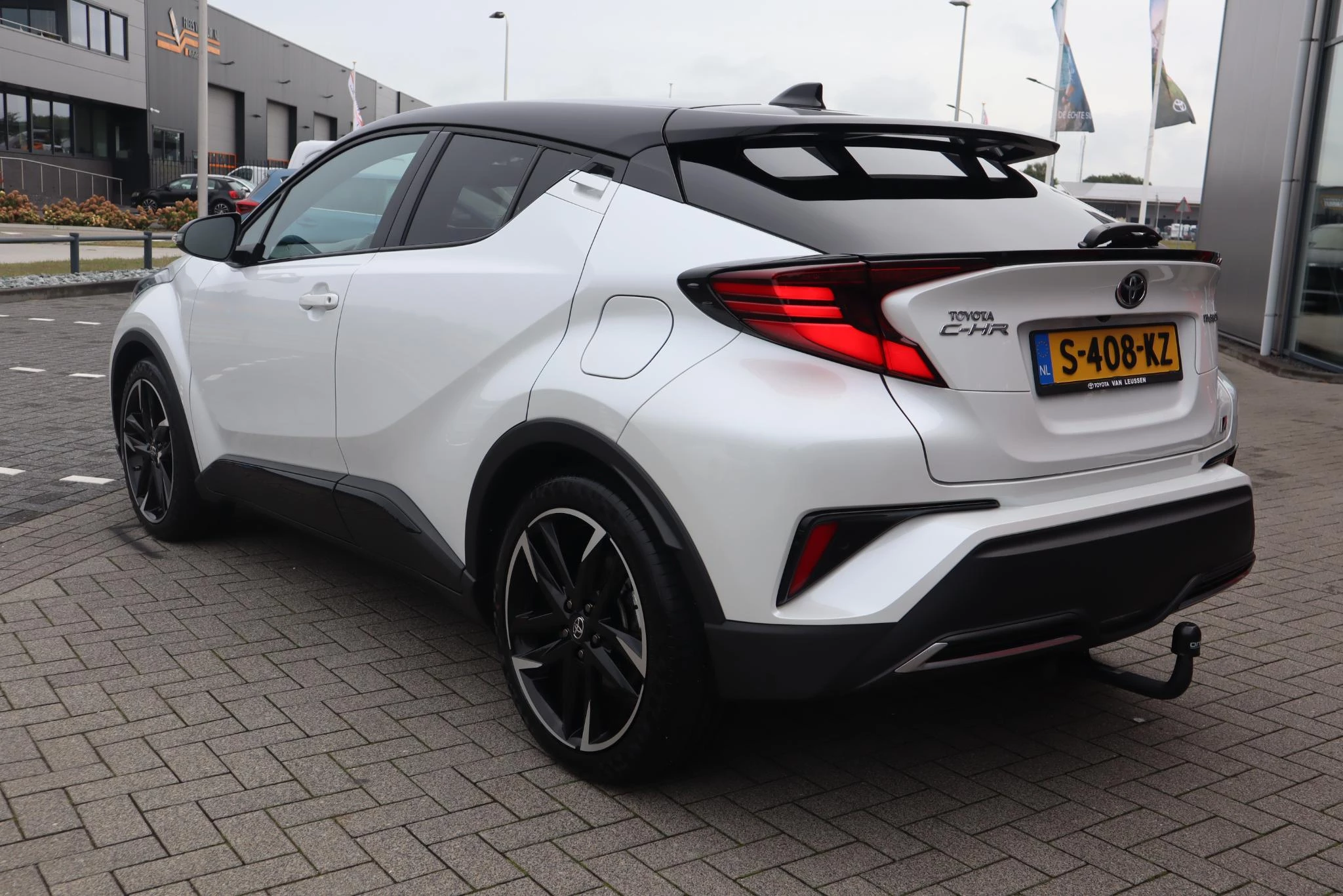 Hoofdafbeelding Toyota C-HR