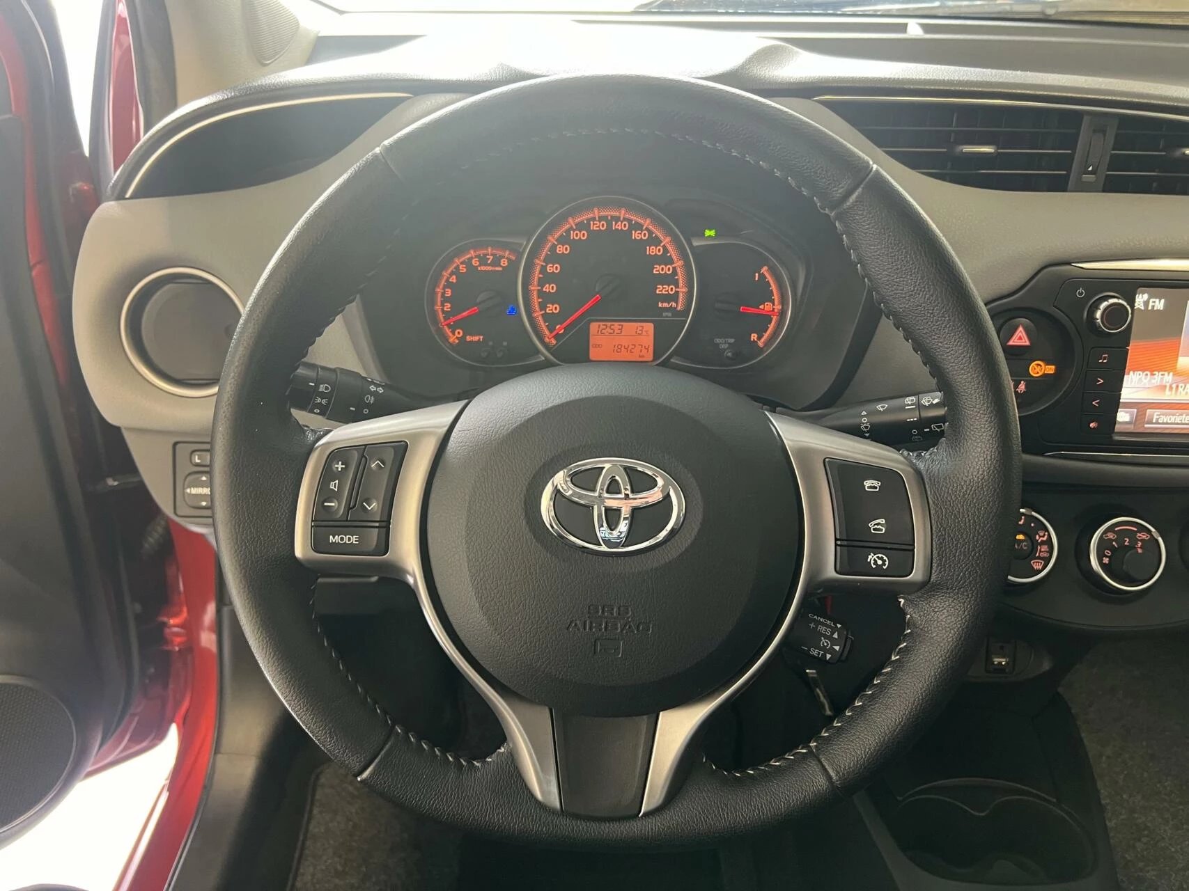 Hoofdafbeelding Toyota Yaris