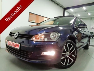 Volkswagen Golf 1.4 TSI CUP Edition/ Navi/ PDC/ Panoramadak