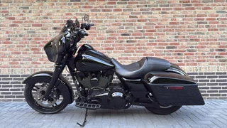 Harley Davidson 103 FLHXS Street Glide Streetglide clubstyle CVO Blackout
